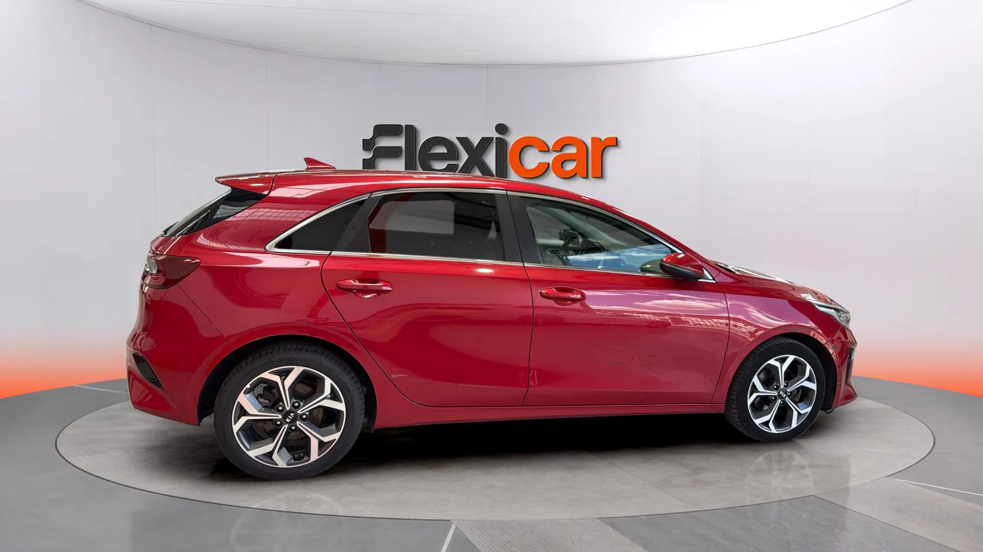 Kia Ceed 1.6 MHEV iMT Tech - foto 8