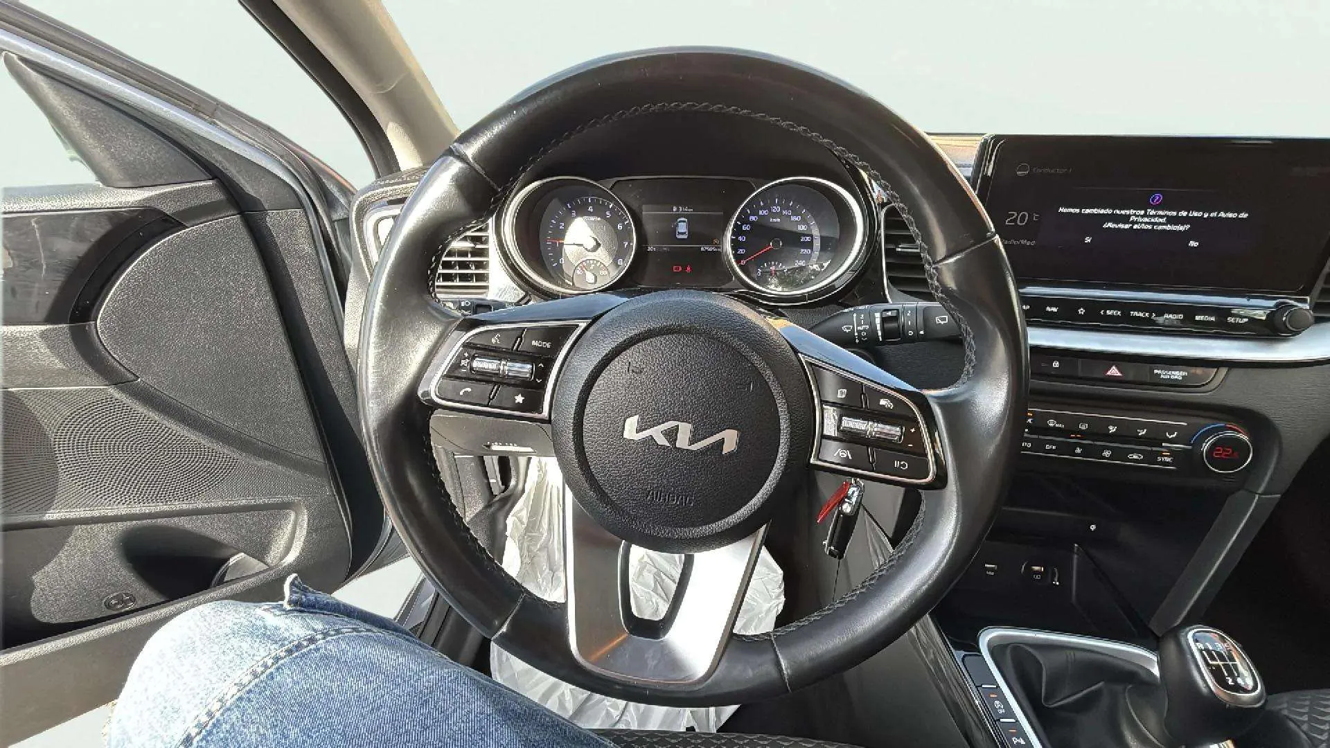 Kia Ceed 1.0 T-GDi Tech - foto 24