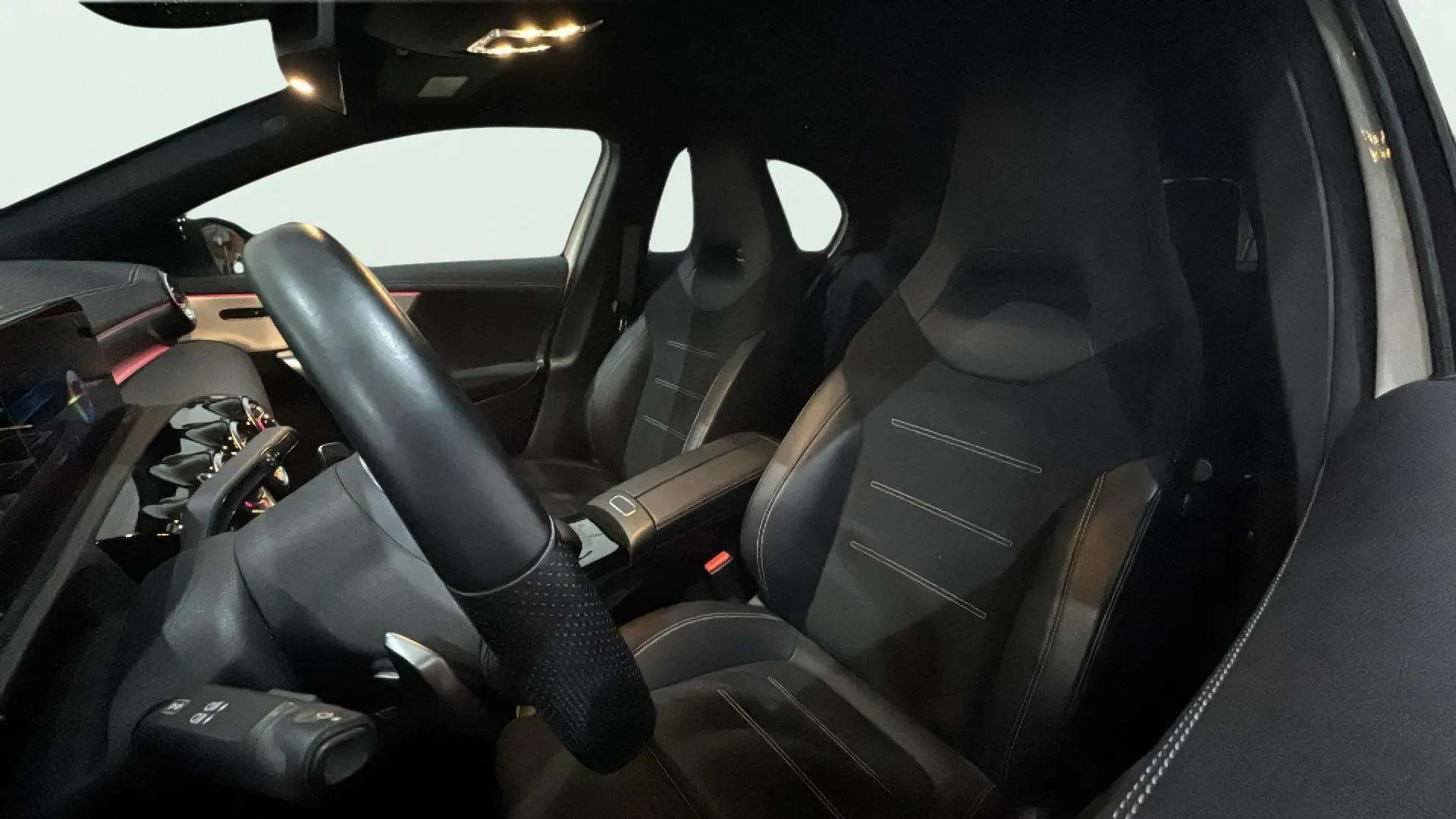 Mercedes-Benz Clase A A 180 d - foto 9