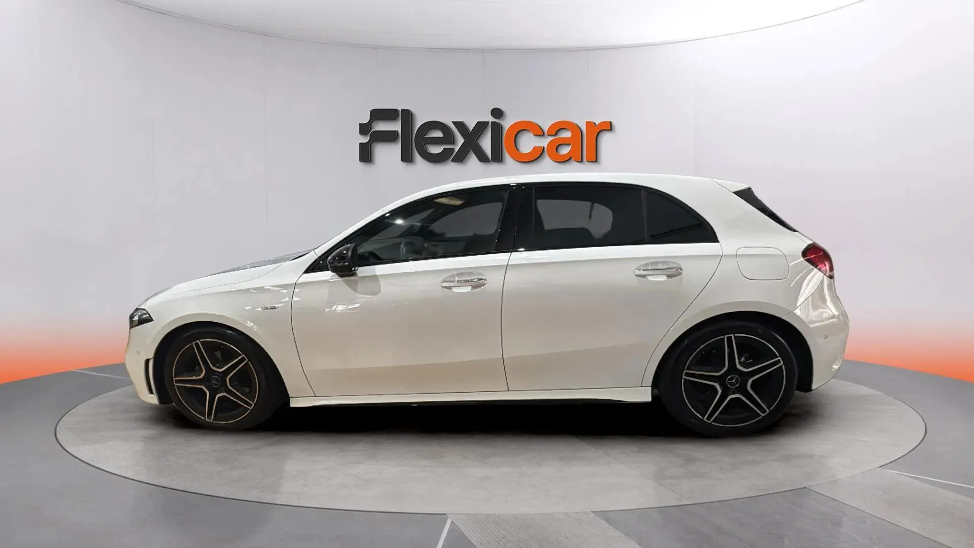 Mercedes-Benz Clase A A 180 d - foto 4