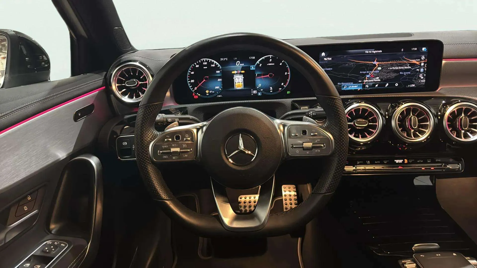 Mercedes-Benz Clase A A 180 d - foto 15