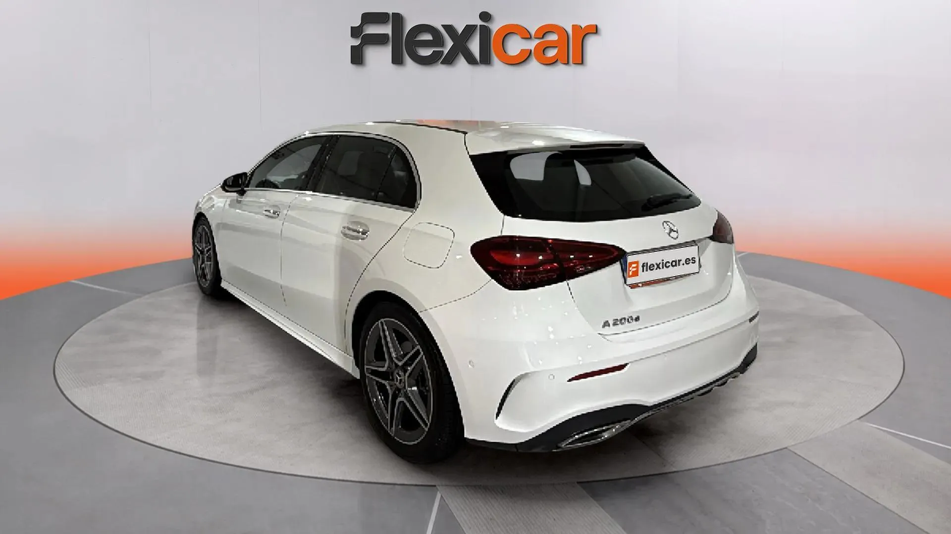 Mercedes-Benz Clase A A 200 d - foto 4
