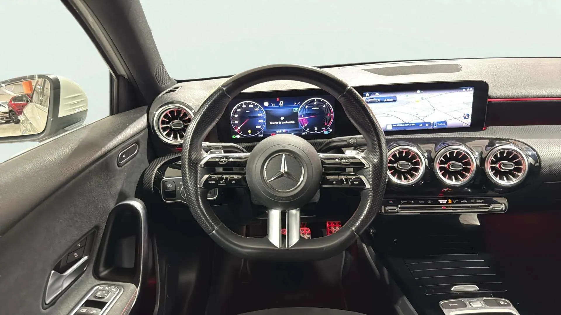 Mercedes-Benz Clase A A 200 d - foto 13