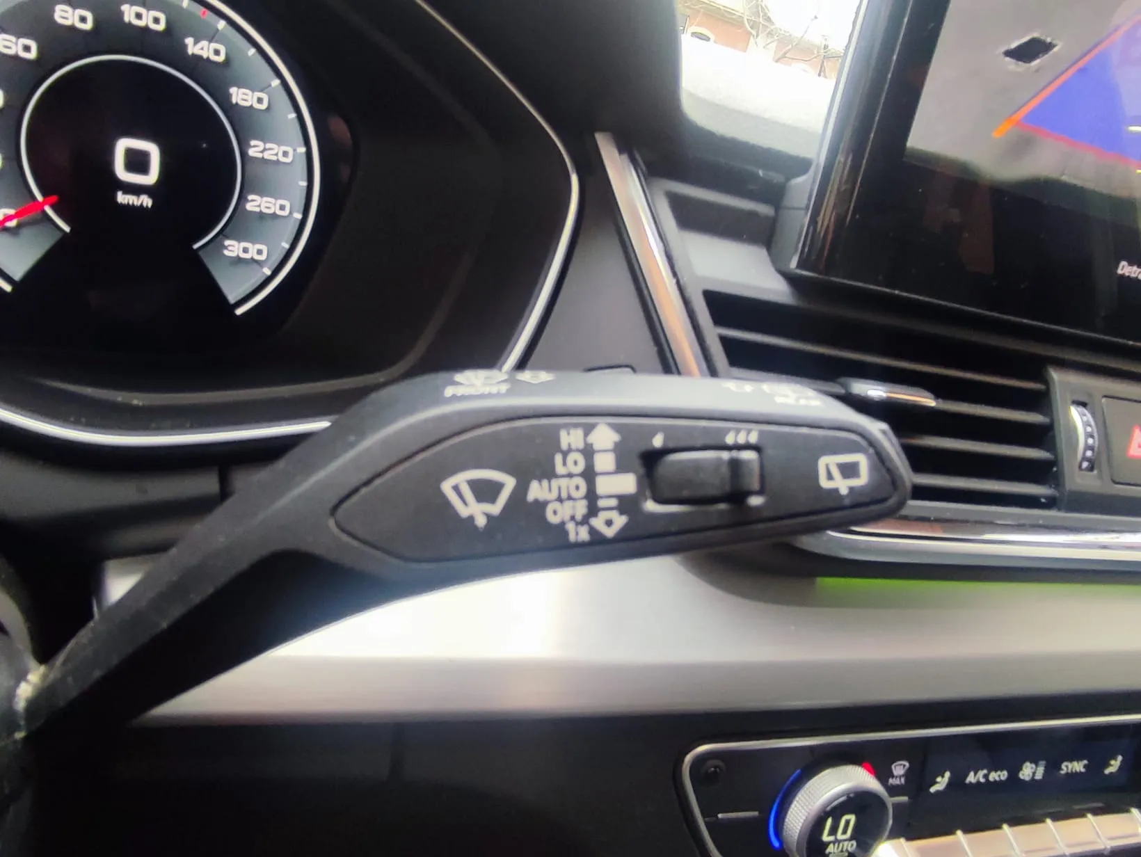 Audi Q5 40 TDI quattro-ultra - foto 22