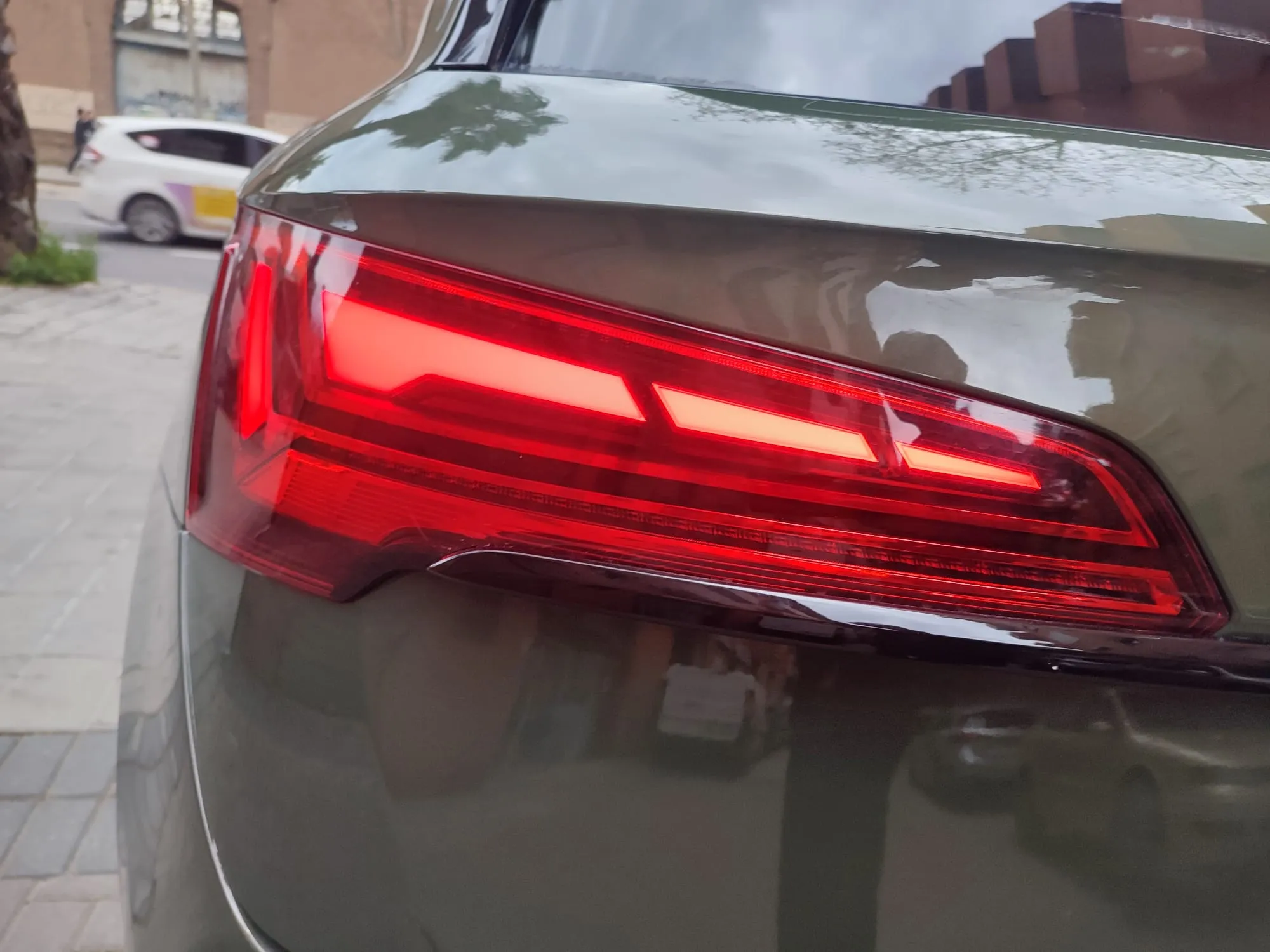 Audi Q5 40 TDI quattro-ultra - foto 28