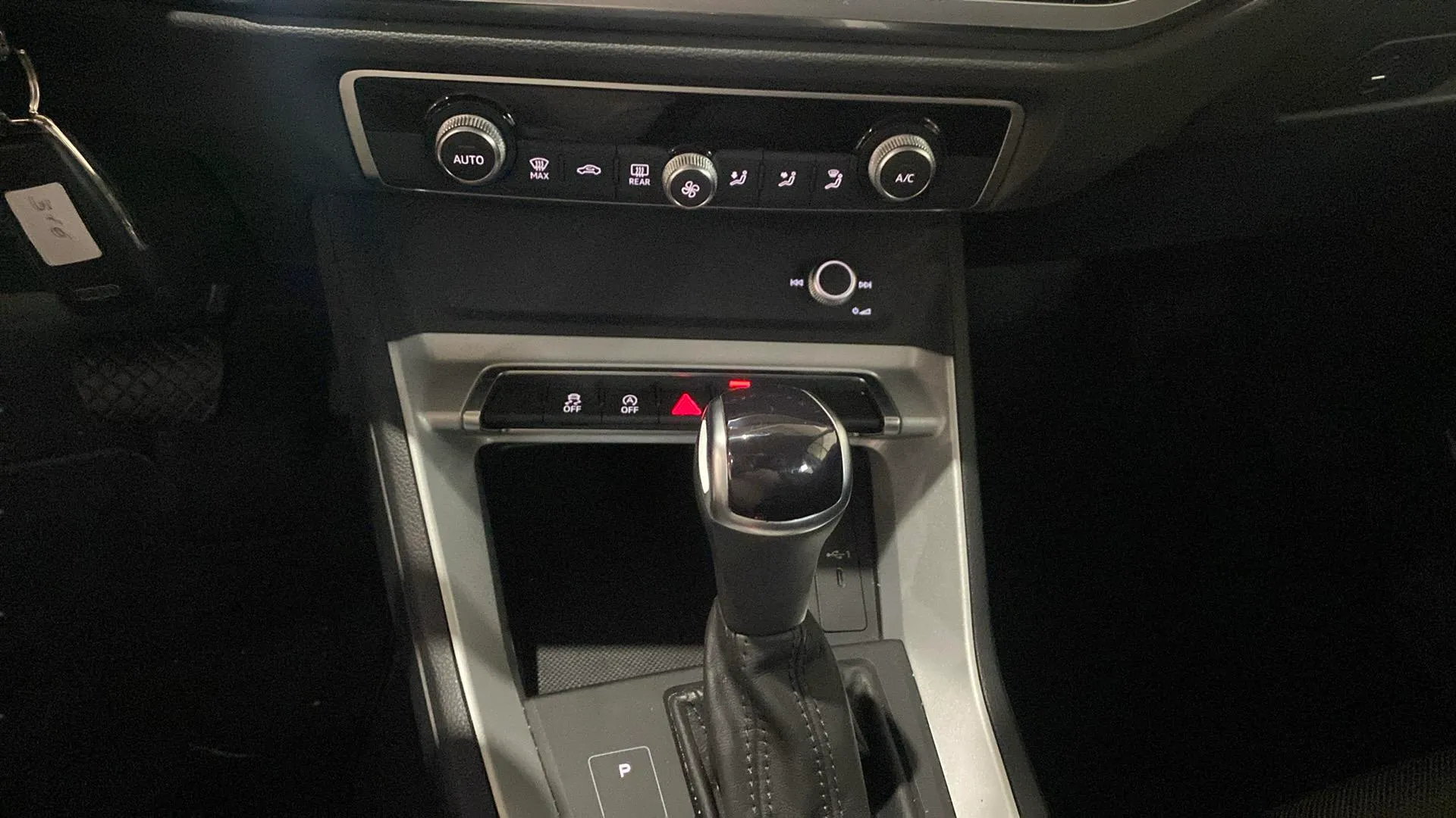 Audi Q3 35 TDI S tronic - foto 16