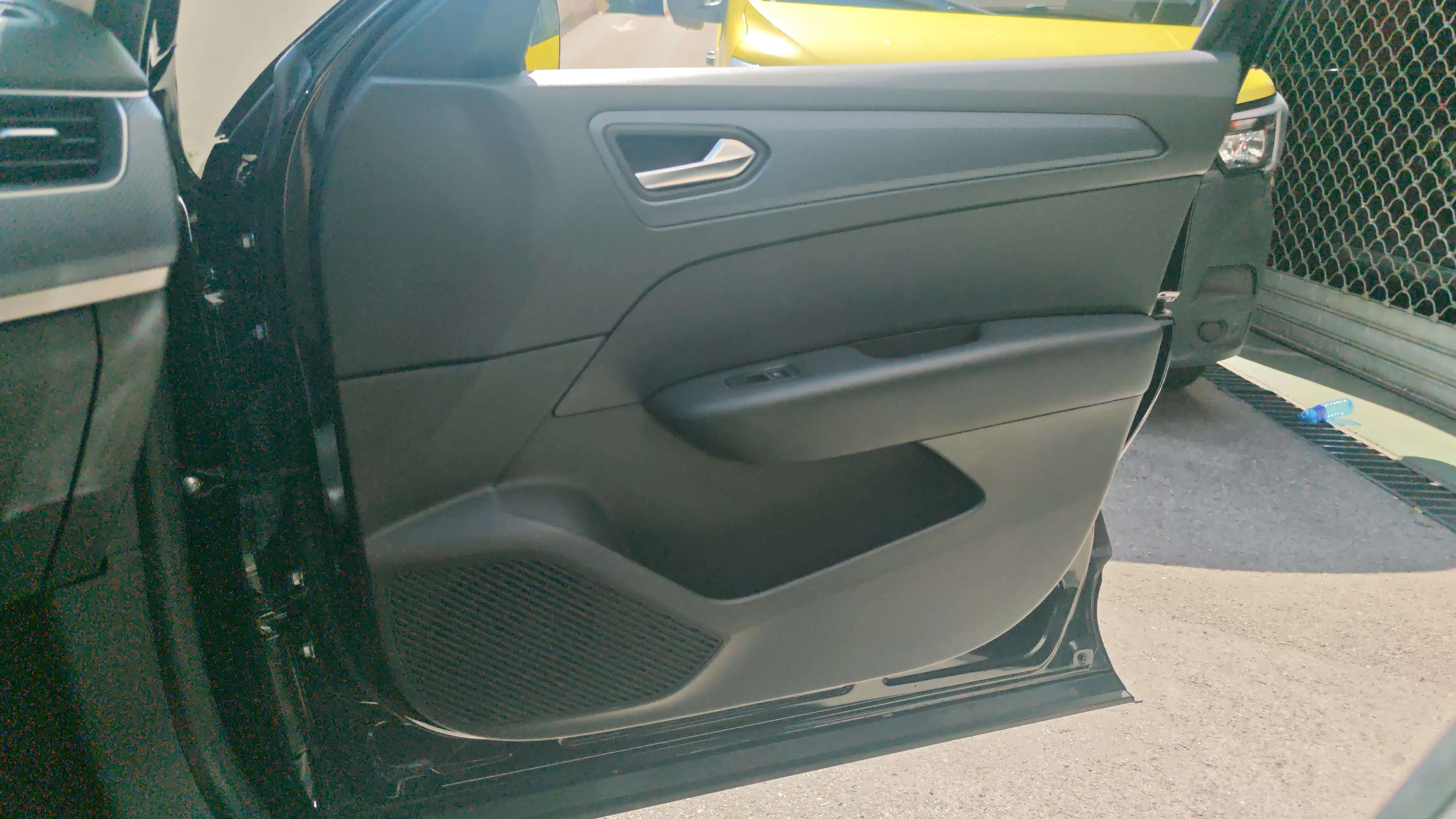 Renault Arkana Evolution TCe EDC mild hybr - foto 16