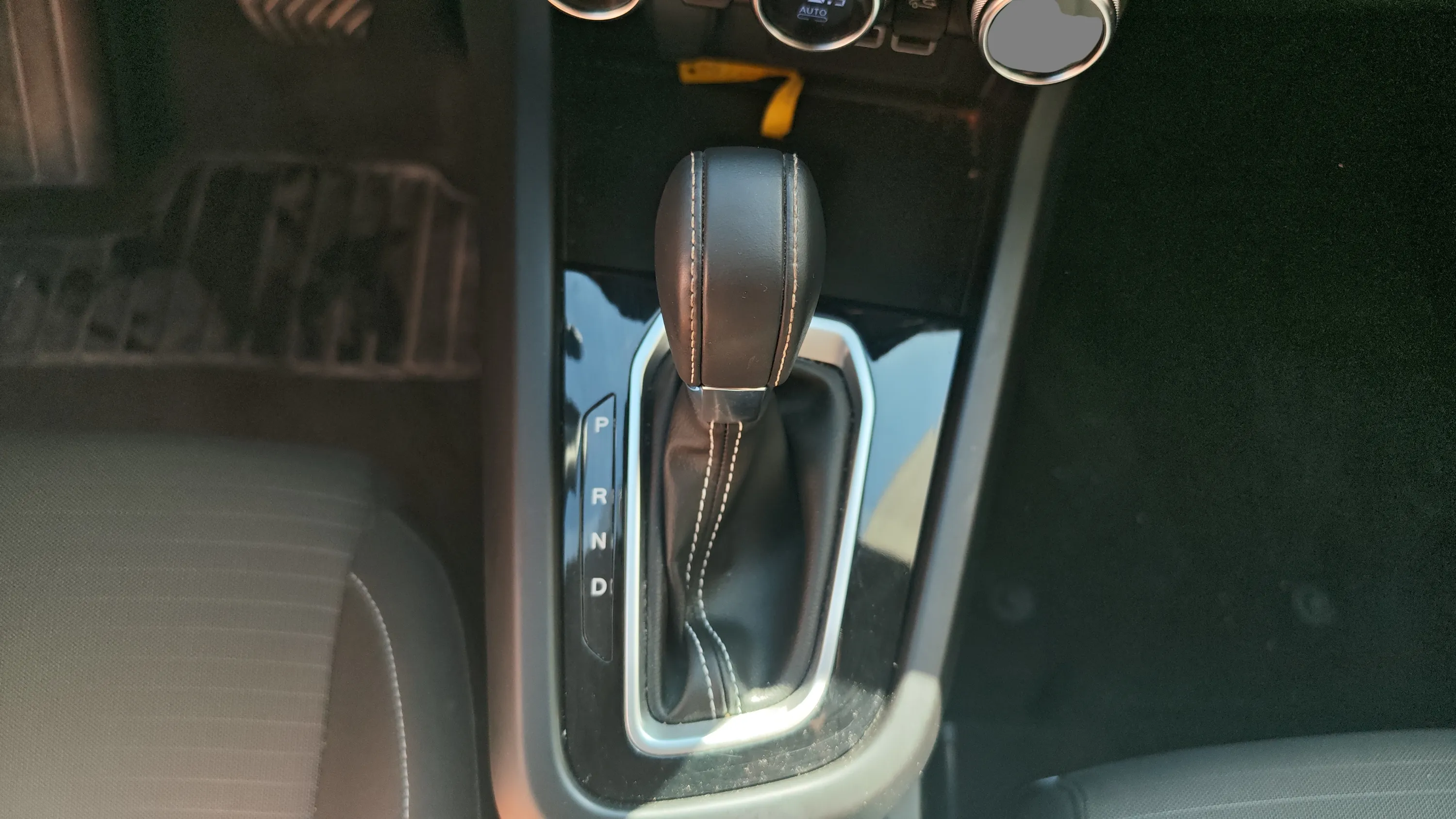 Renault Arkana Evolution TCe EDC mild hybr - foto 8
