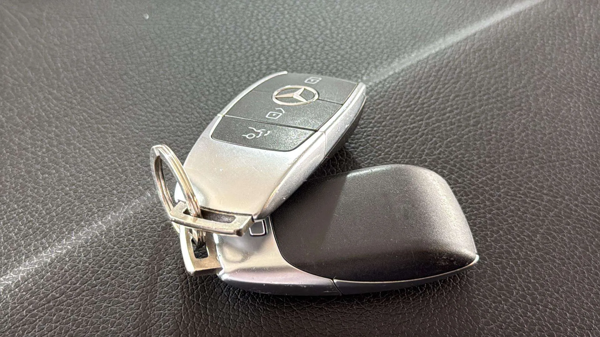 Mercedes-Benz GLA 200 D 4MATIC - foto 18