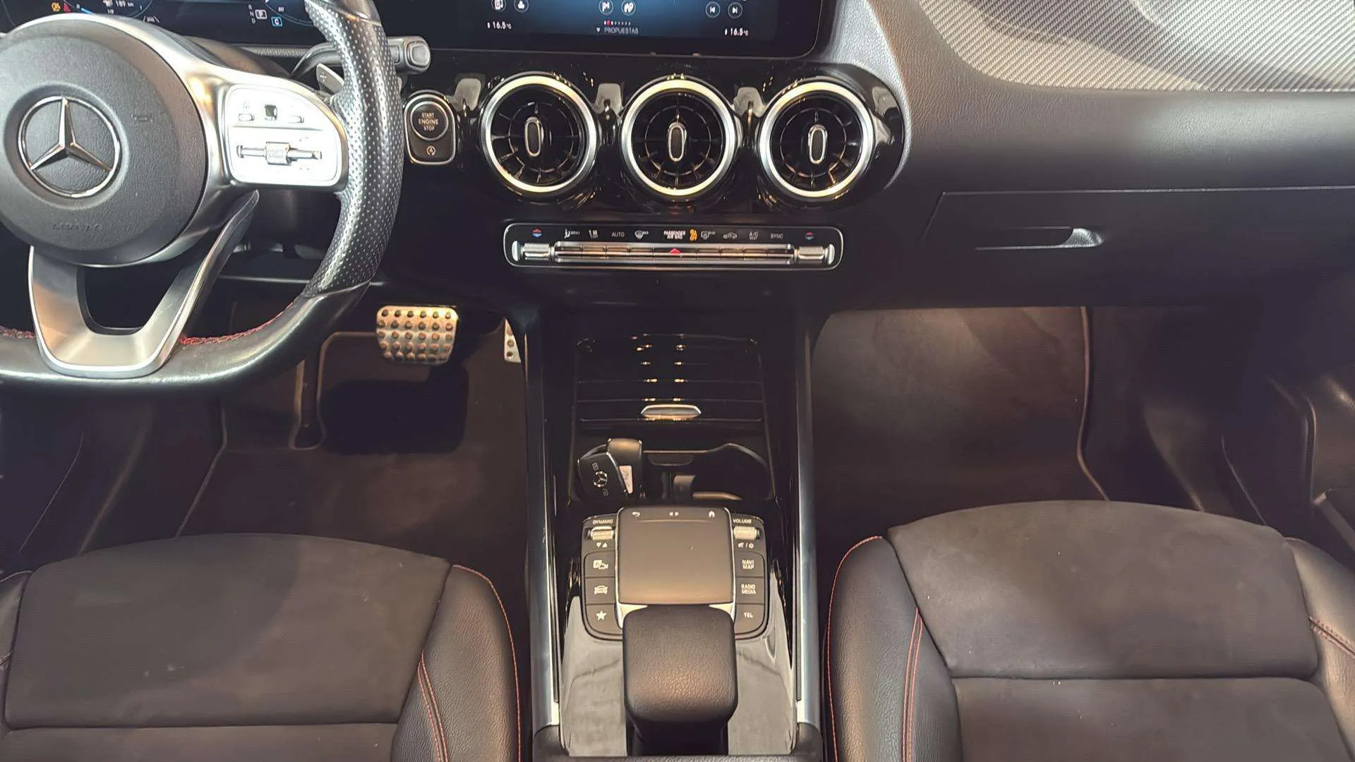 Mercedes-Benz GLA 200 D 4MATIC - foto 10