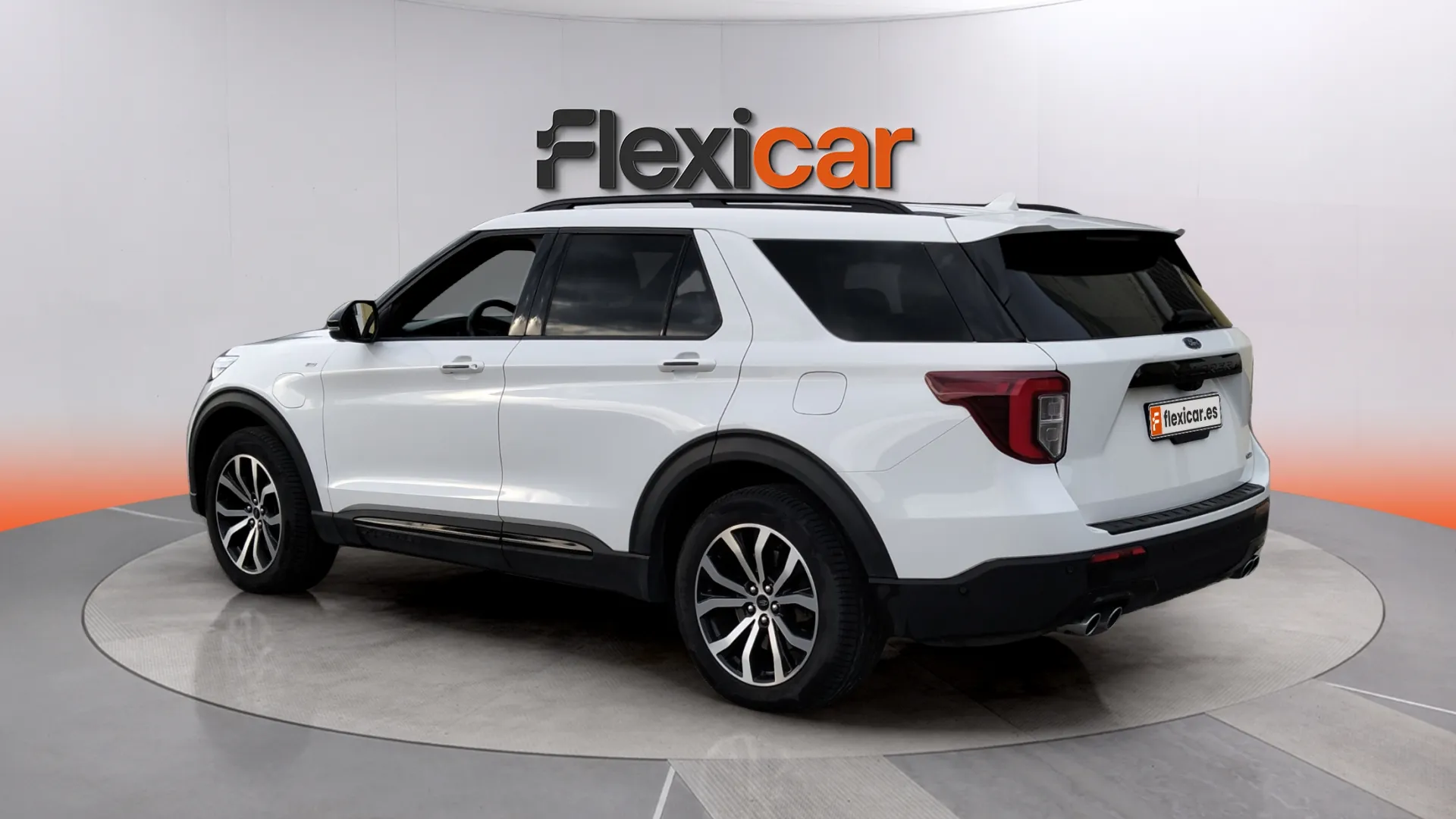 Ford Explorer 3.0 PHEV AWD ST Line - foto 8