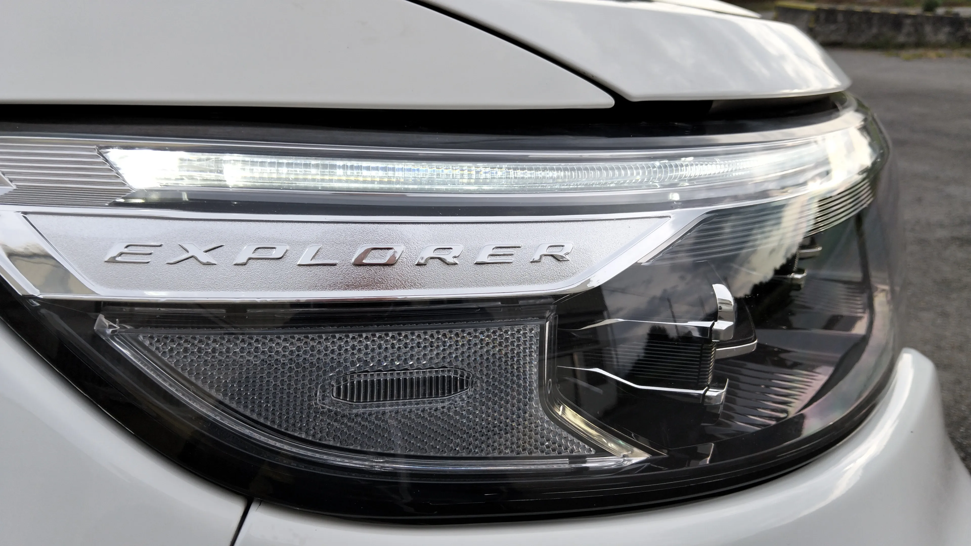 Ford Explorer 3.0 PHEV AWD ST Line - foto 29