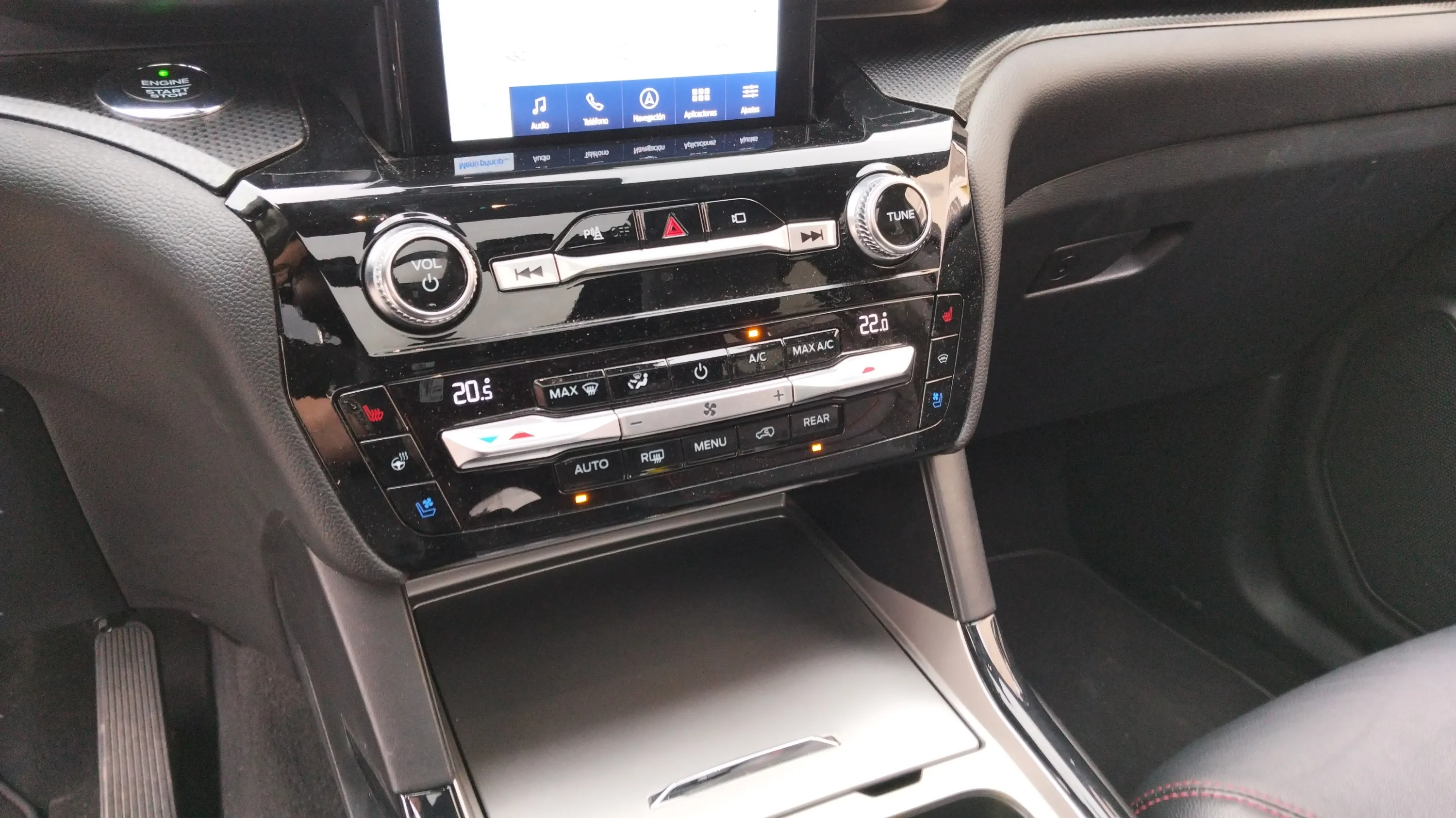 Ford Explorer 3.0 PHEV AWD ST Line - foto 16
