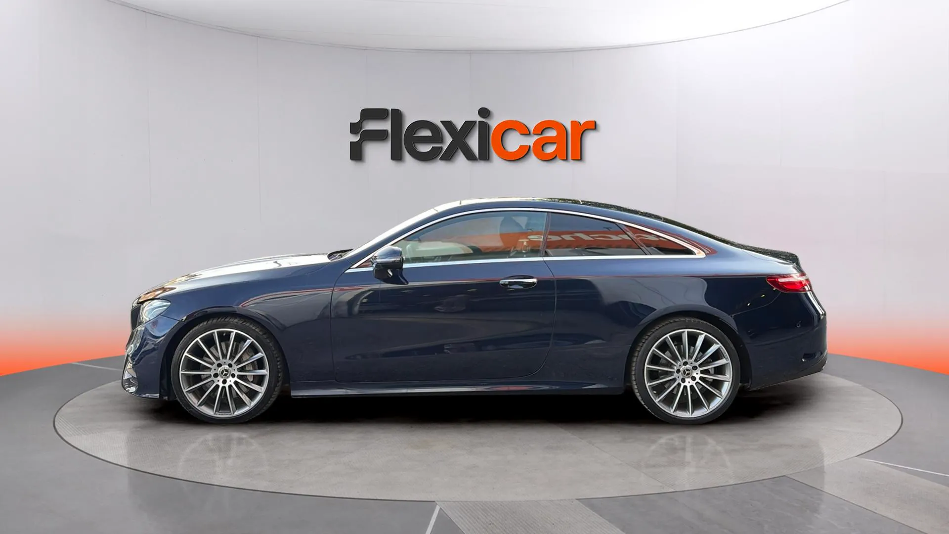 Mercedes-Benz Clase E Coupé E 350 - foto 4