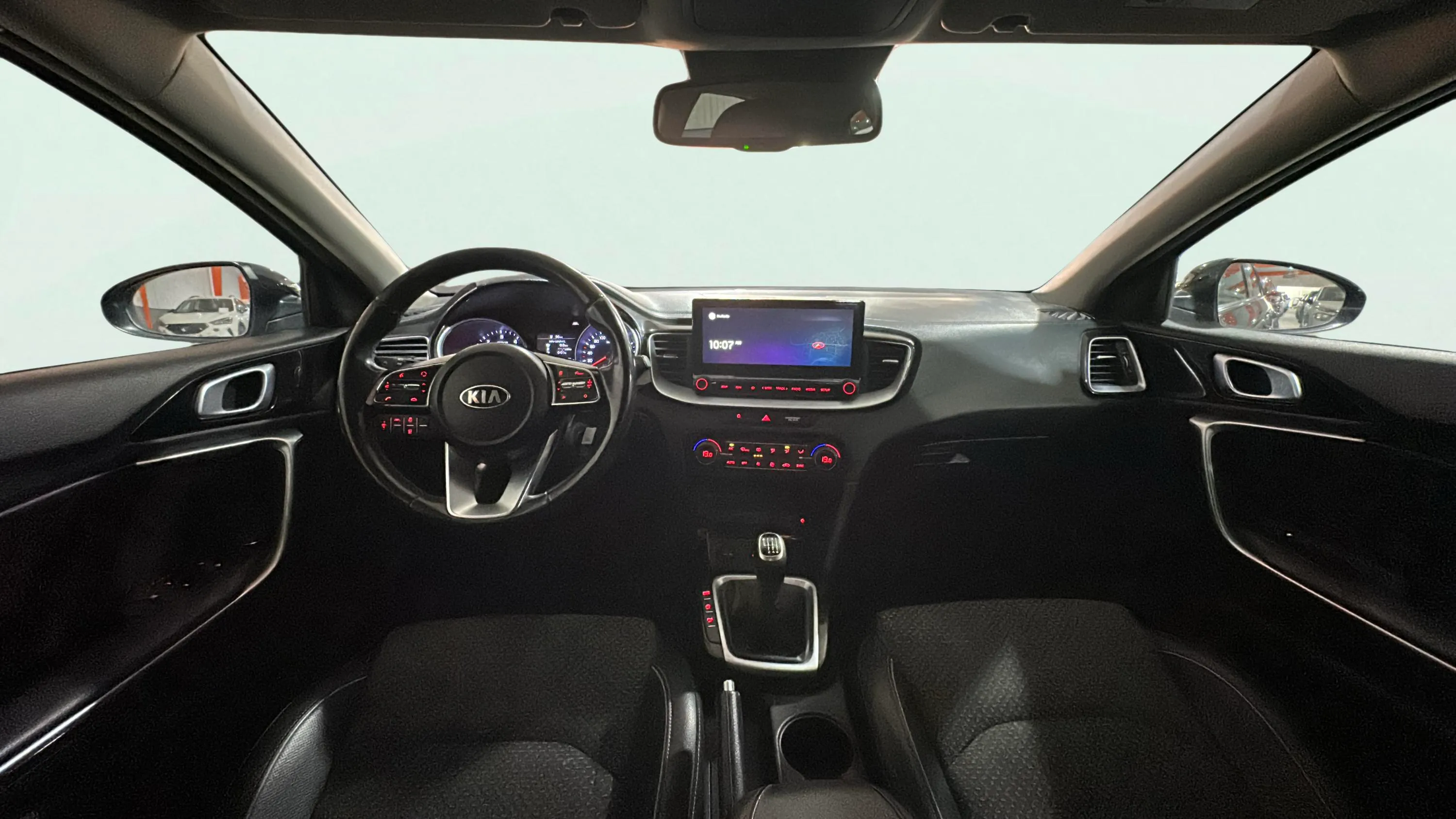 Kia Ceed 1.6 MHEV iMT Tech - foto 10