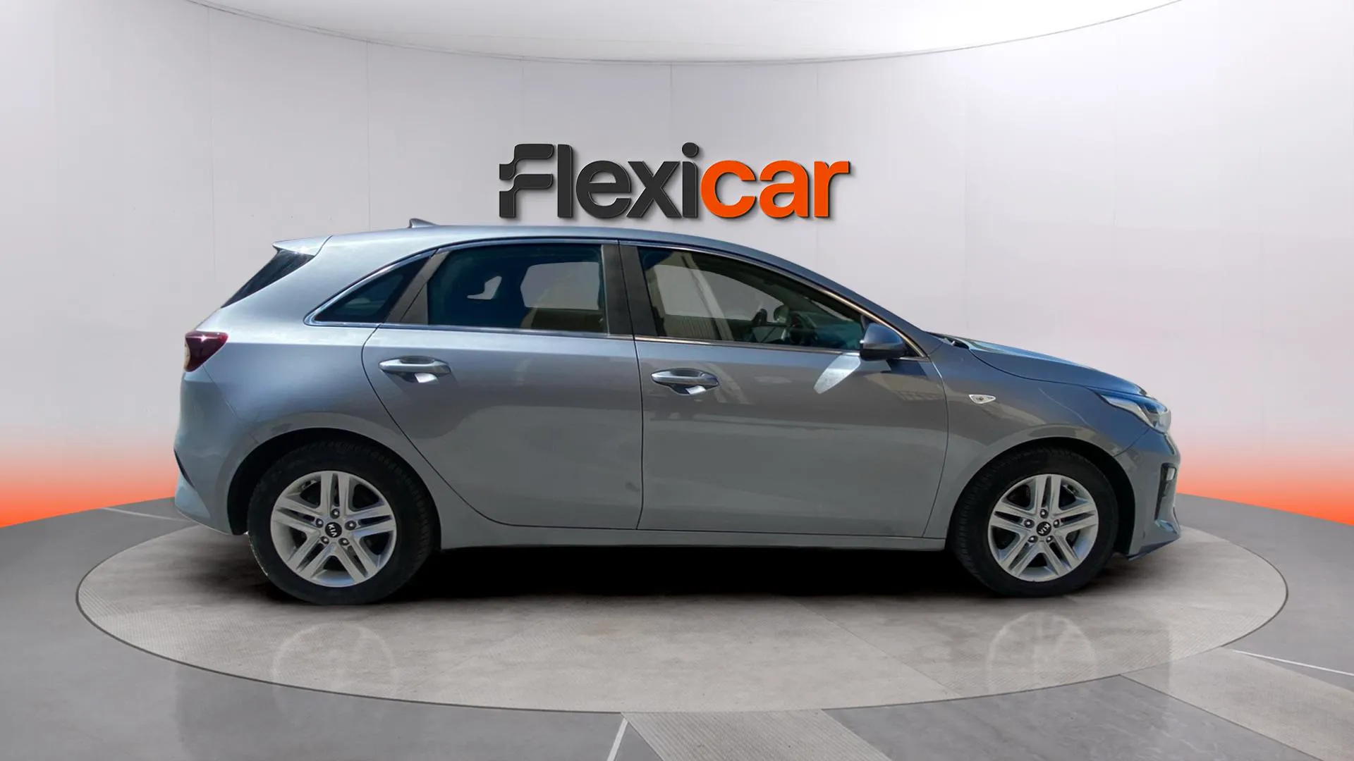 Kia Ceed 1.6 MHEV iMT Tech - foto 8