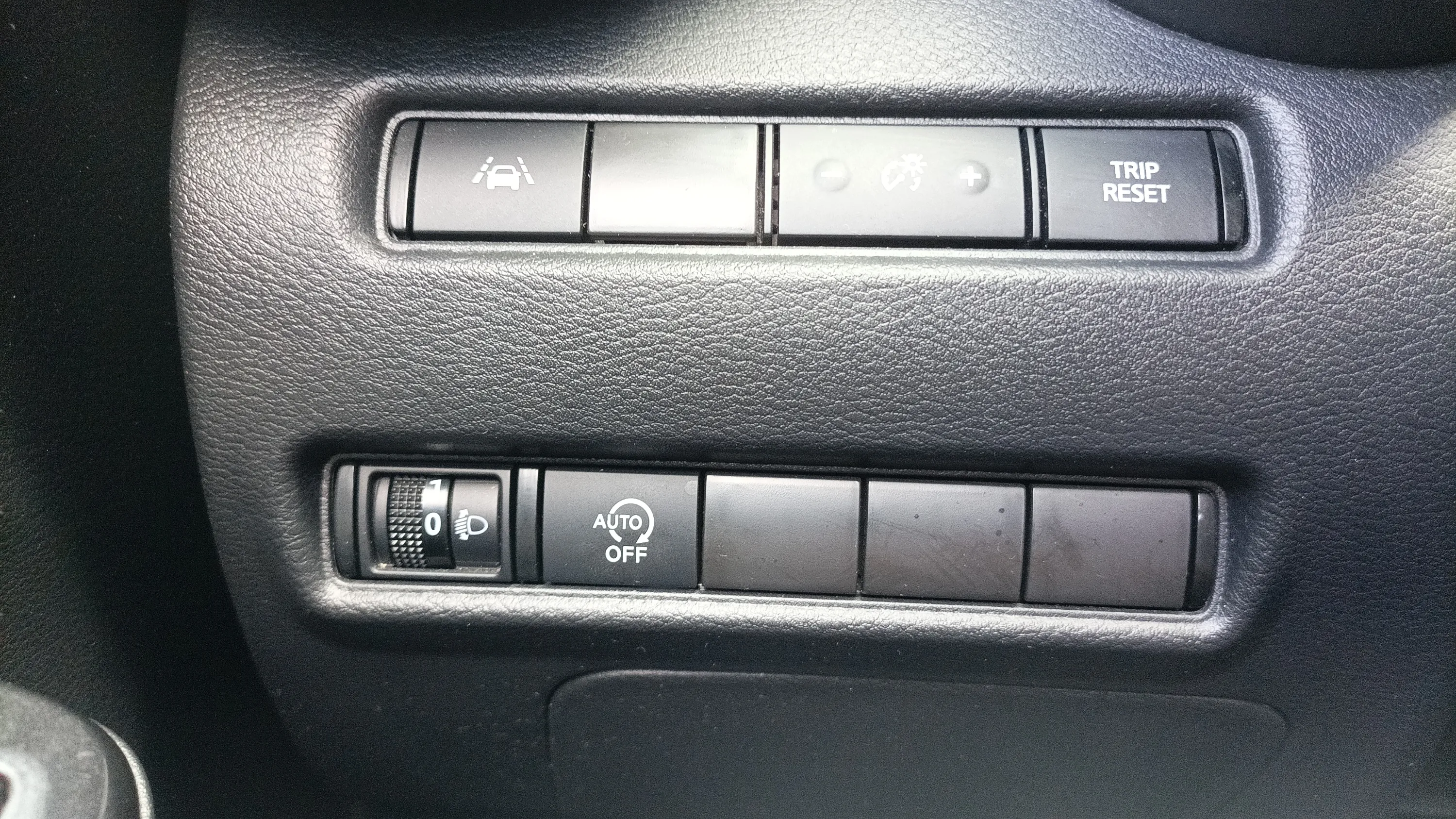 Nissan Juke DIG-T DCT N-Connecta - foto 18
