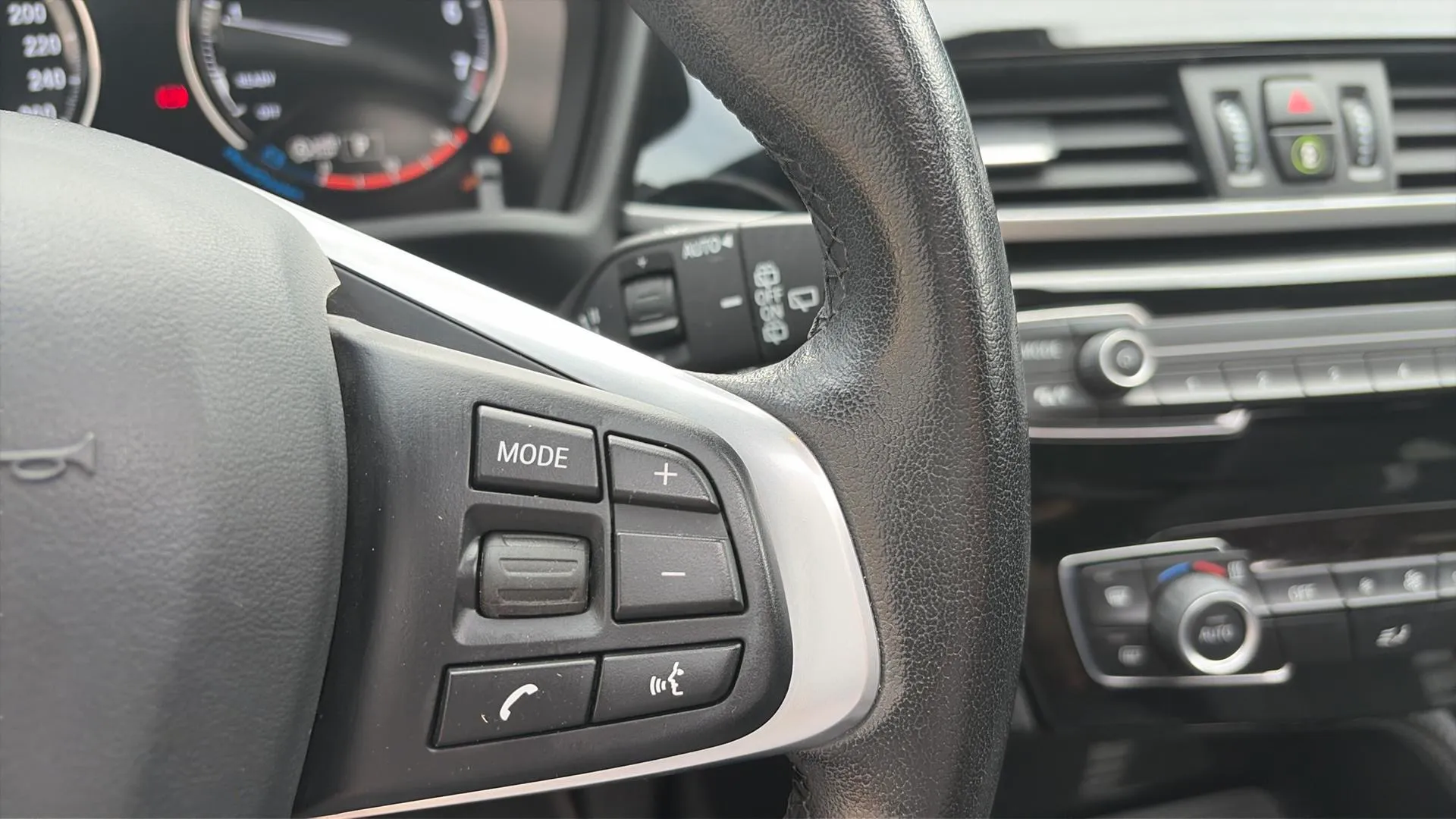 BMW X2 sDrive18i - foto 17