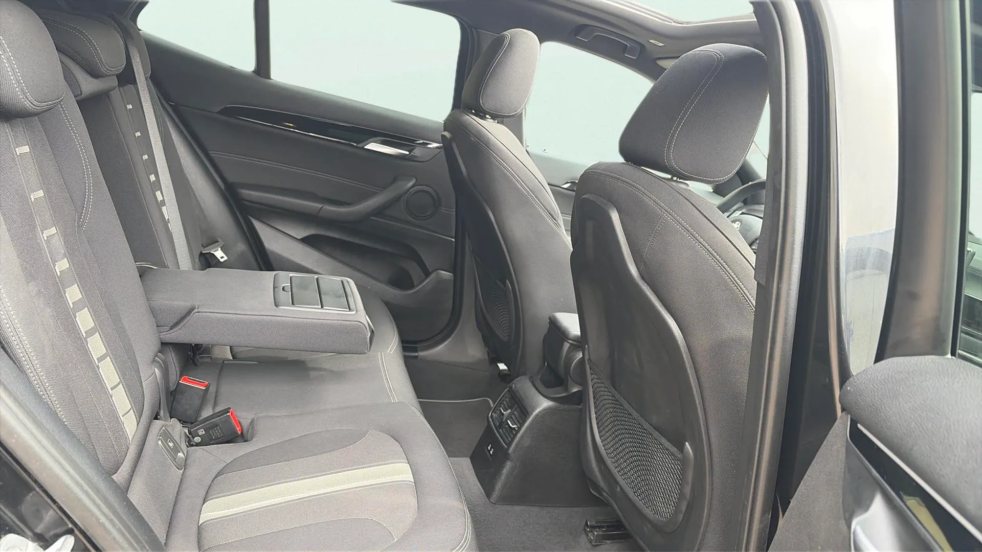 BMW X2 sDrive18i - foto 13