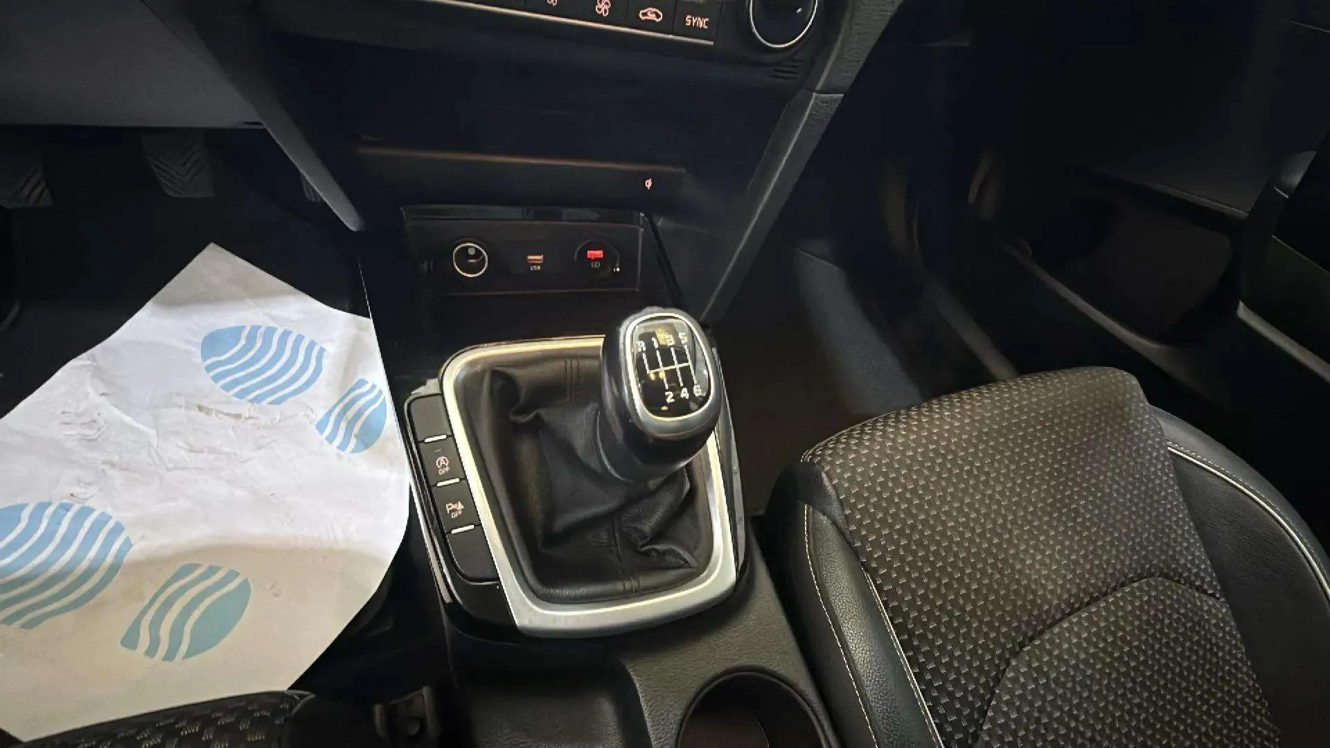 Kia Ceed 1.0 T-GDi Tech - foto 14