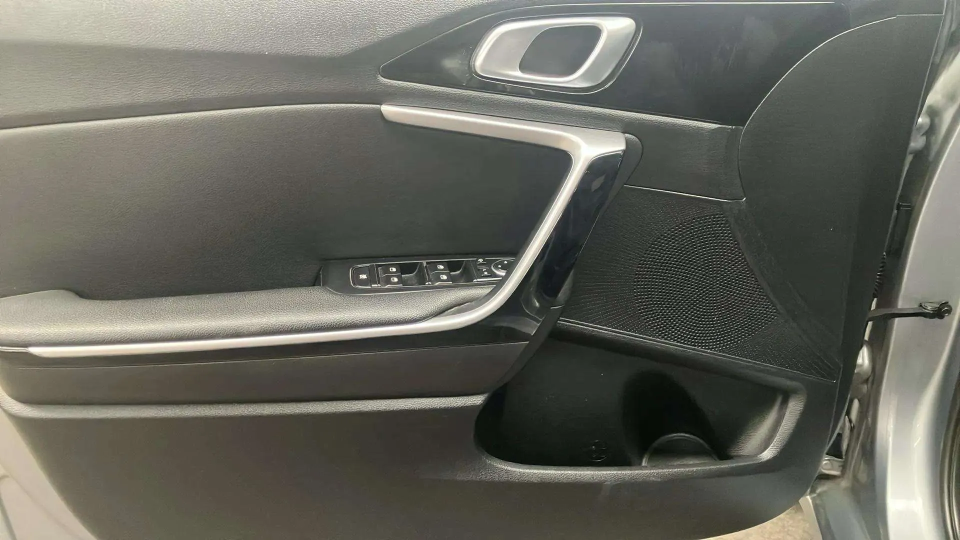 Kia Ceed 1.0 T-GDi Tech - foto 16