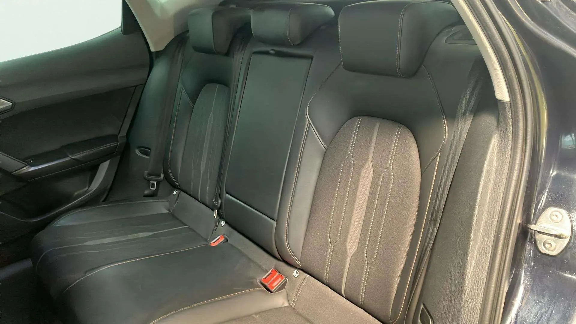 Cupra Formentor 1.5 TSI DSG - foto 10