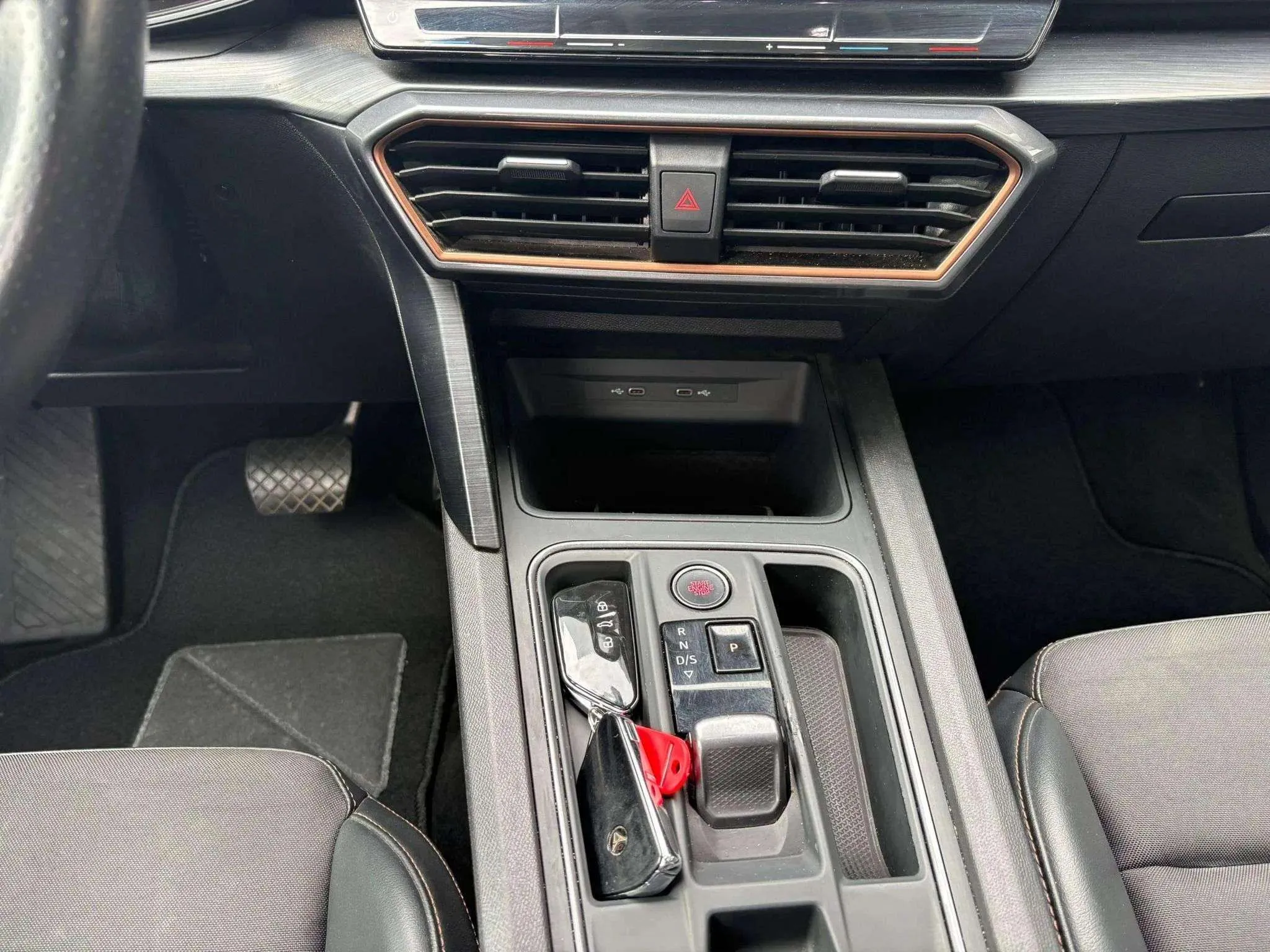 Cupra Formentor 1.5 TSI DSG - foto 12