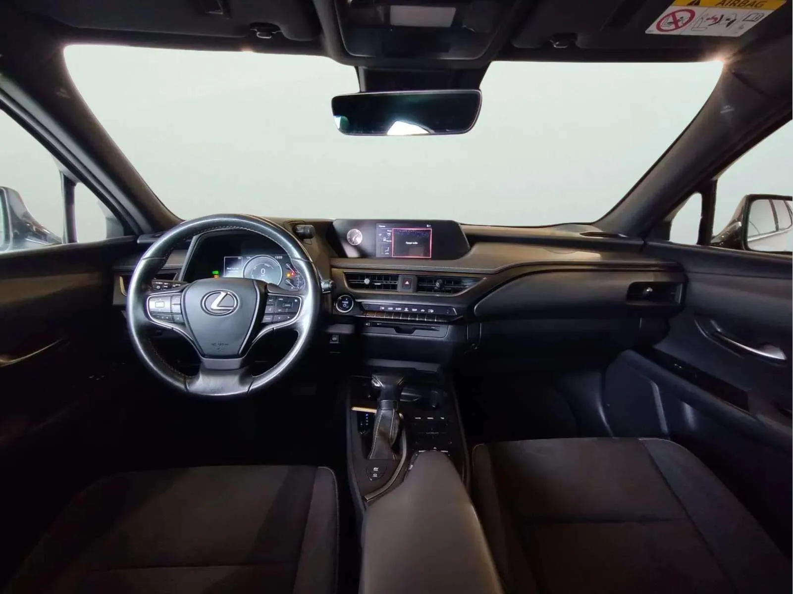 Lexus UX 2.0 250h Business - foto 8