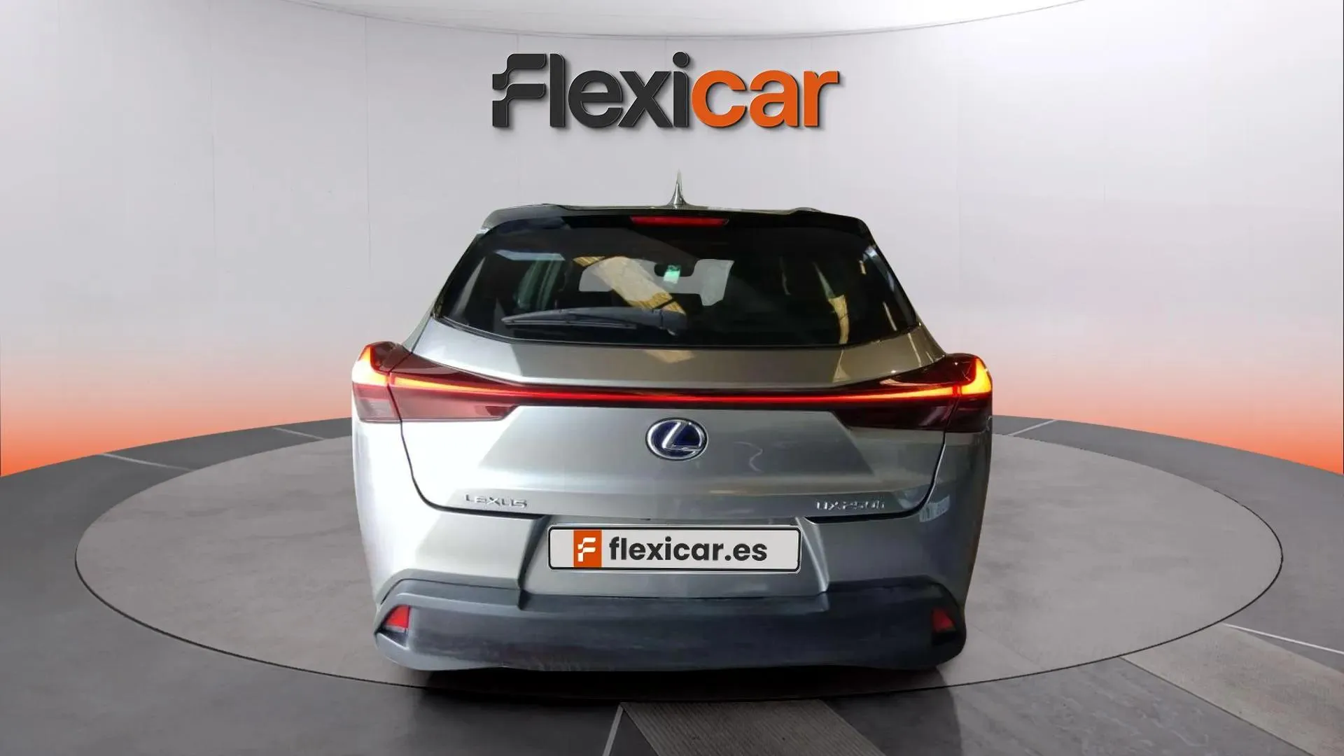 Lexus UX 2.0 250h Business - foto 4