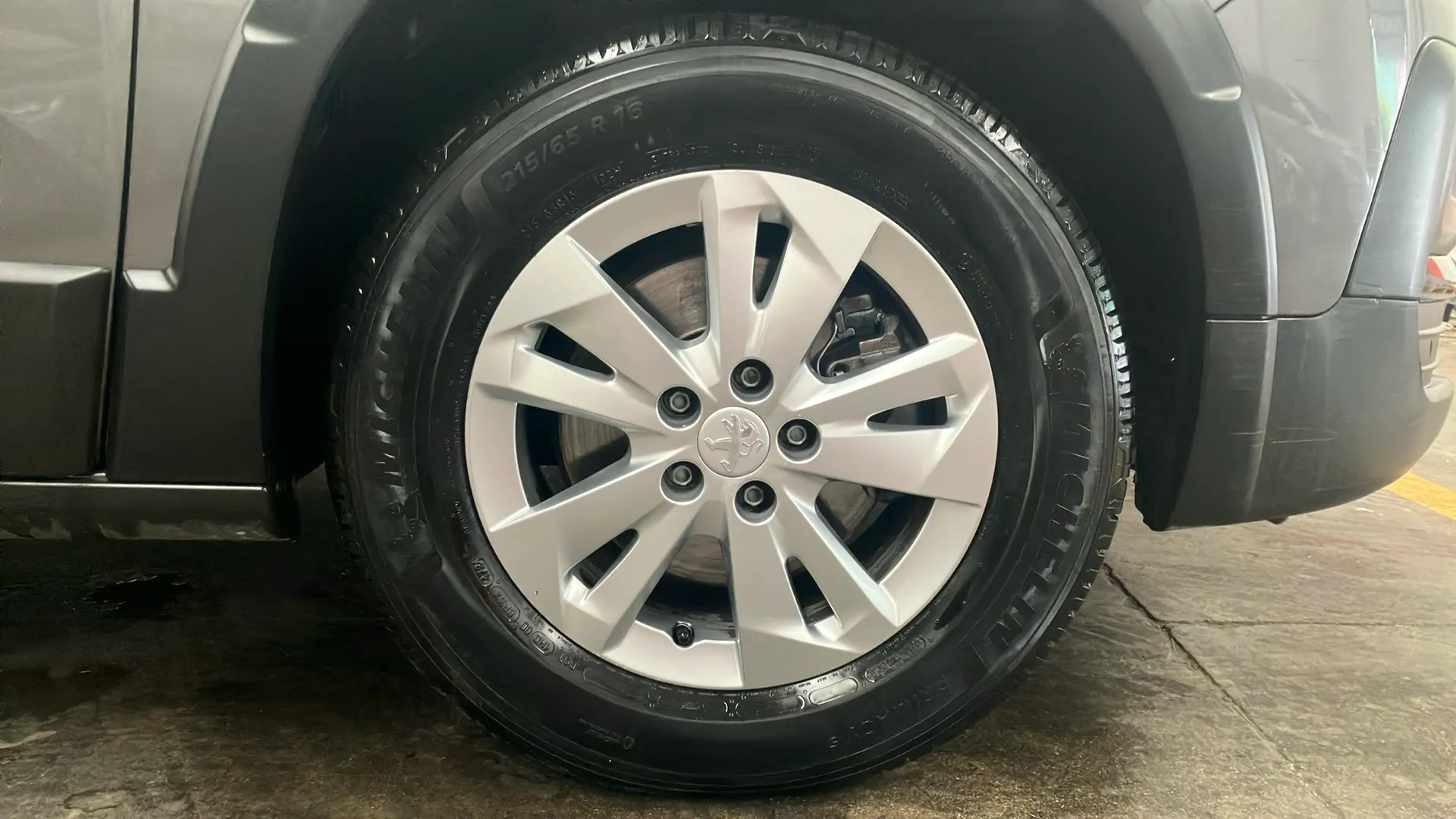 Peugeot Rifter Active Standard BlueHDi EAT8 - foto 24
