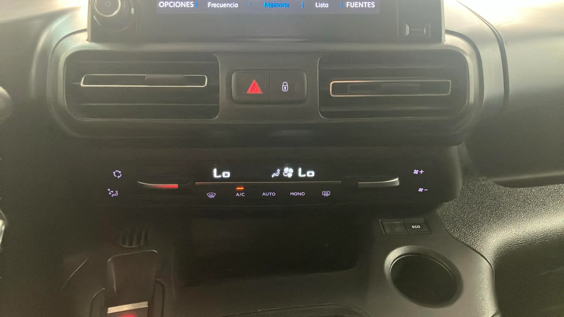Peugeot Rifter Active Standard BlueHDi EAT8 - foto 16