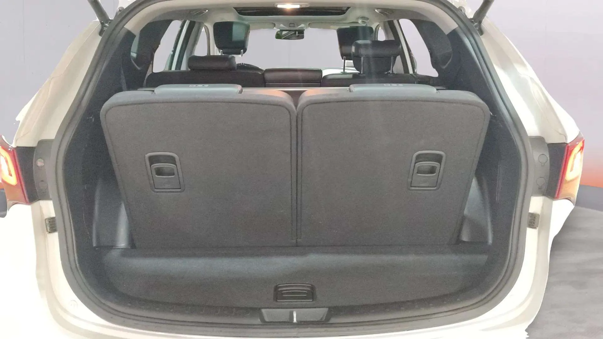 Hyundai Santa Fe 2.2 CRDi Style 4x4 7S - foto 29