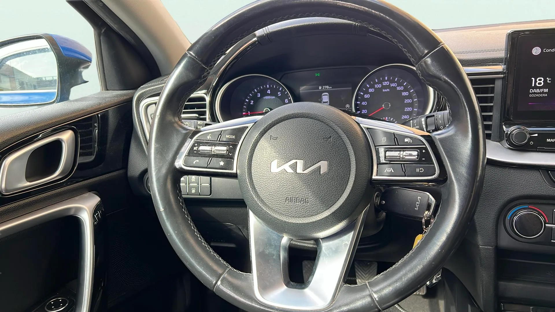 Kia Ceed 1.0 T-GDi Concept - foto 11