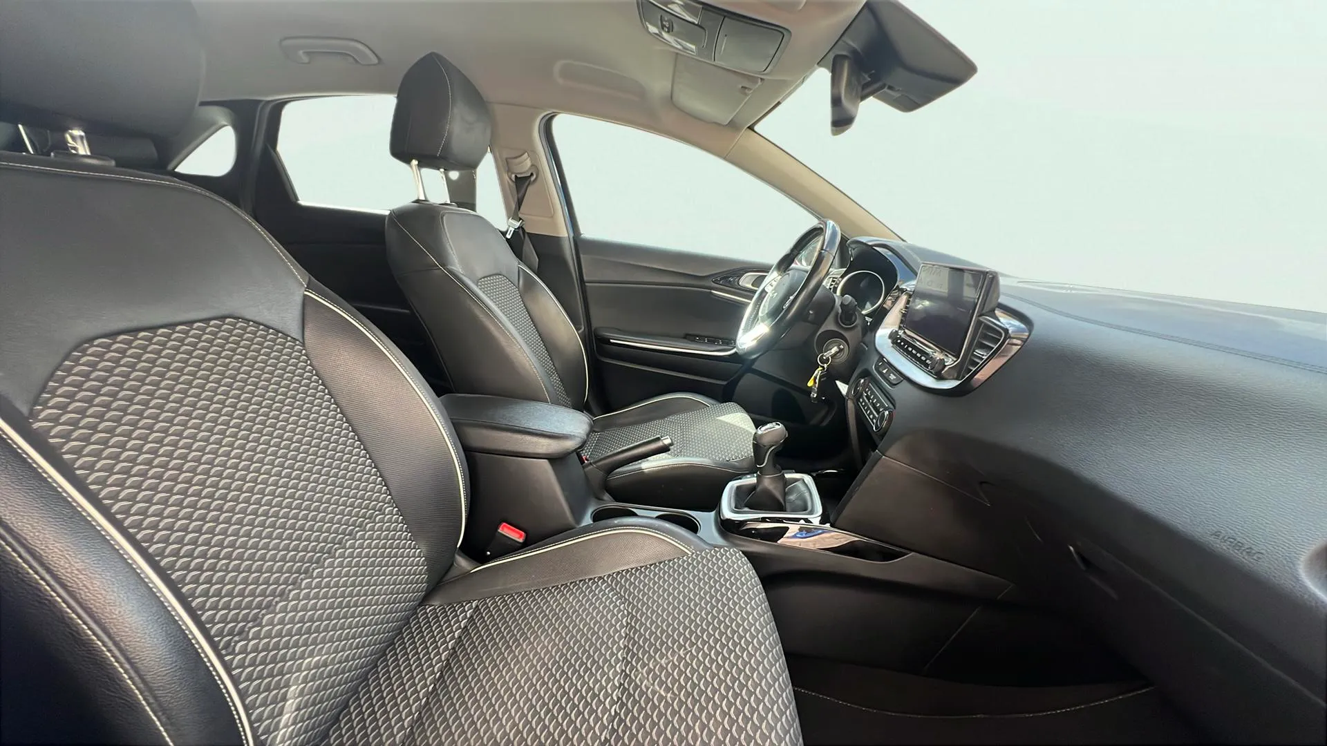 Kia Ceed 1.0 T-GDi Concept - foto 15