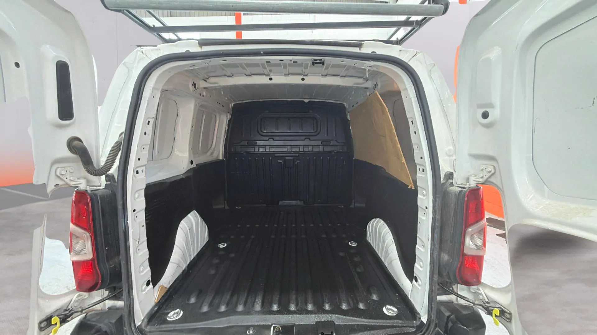 Citroën Berlingo Talla M BlueHDi 100 Live Pack - foto 9