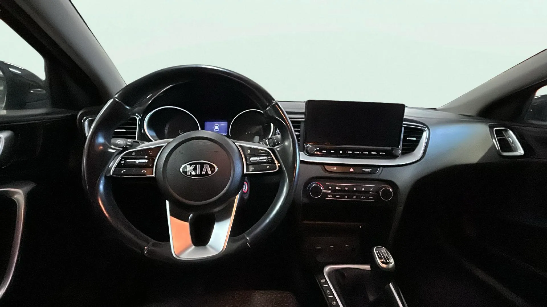 Kia Ceed 1.6 MHEV iMT Business - foto 7