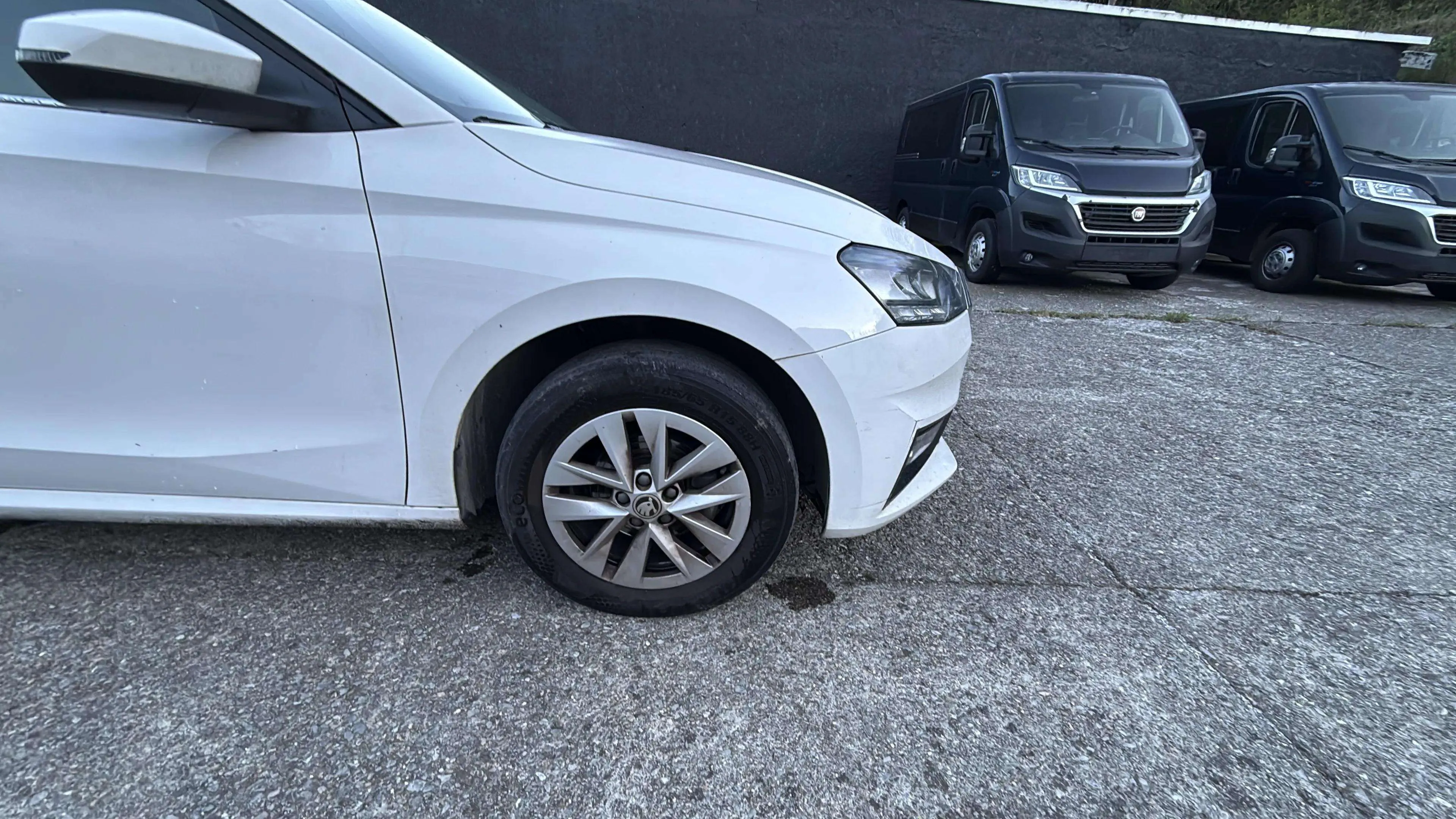 Škoda Fabia 1.0 TSI Ambition - foto 9