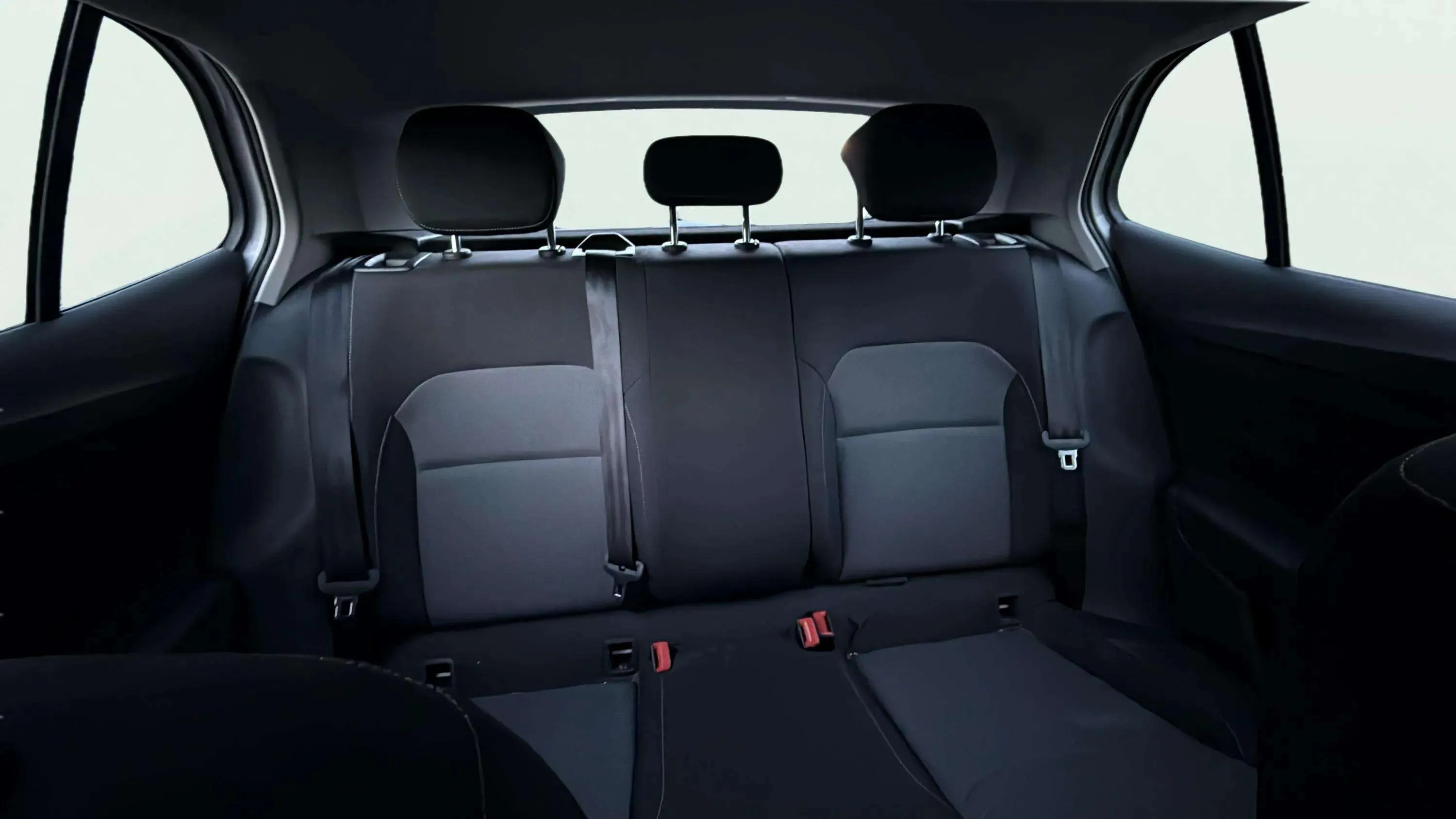 Škoda Fabia 1.0 TSI Ambition - foto 16