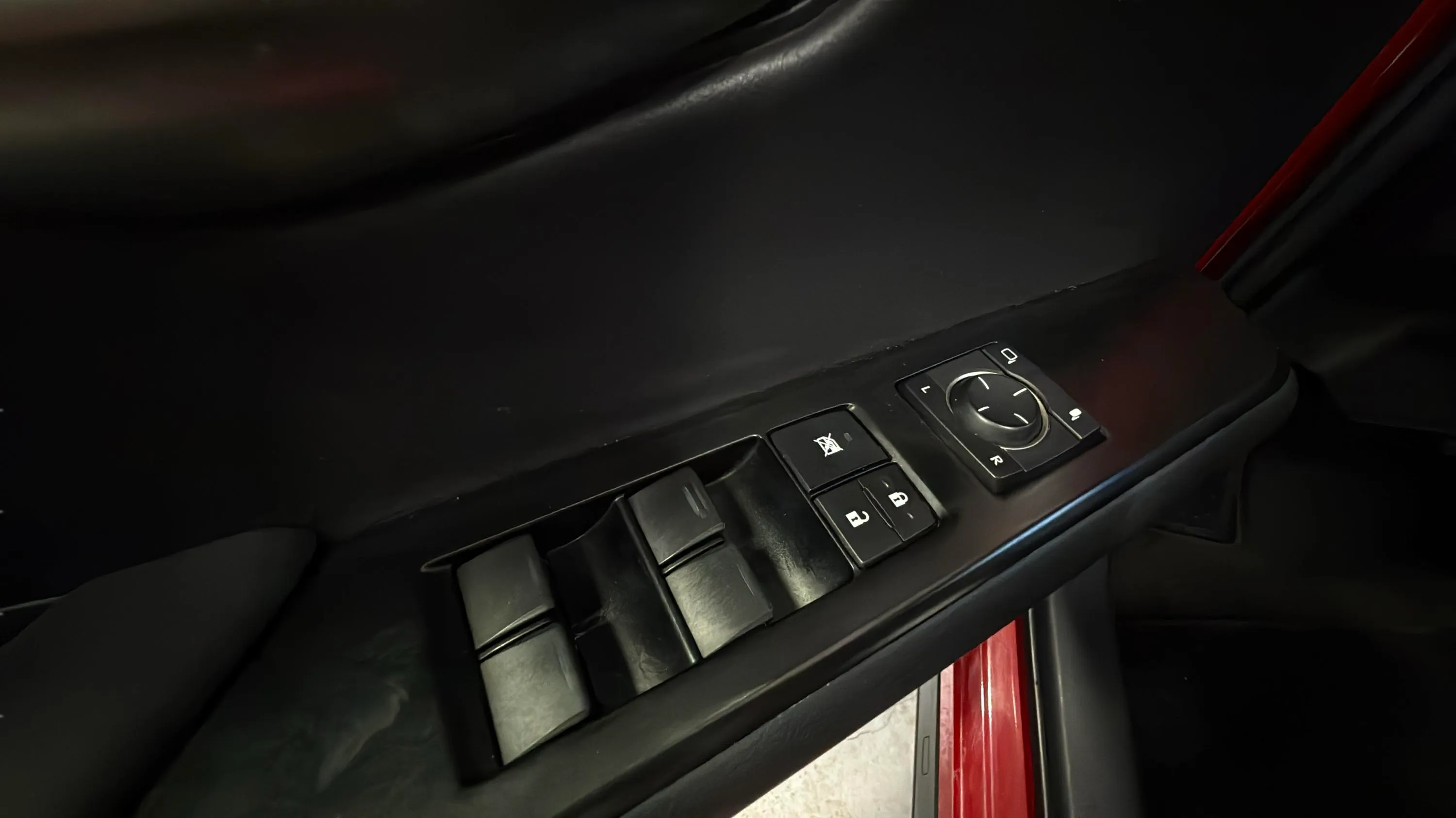Lexus UX 2.0 250h Business - foto 13