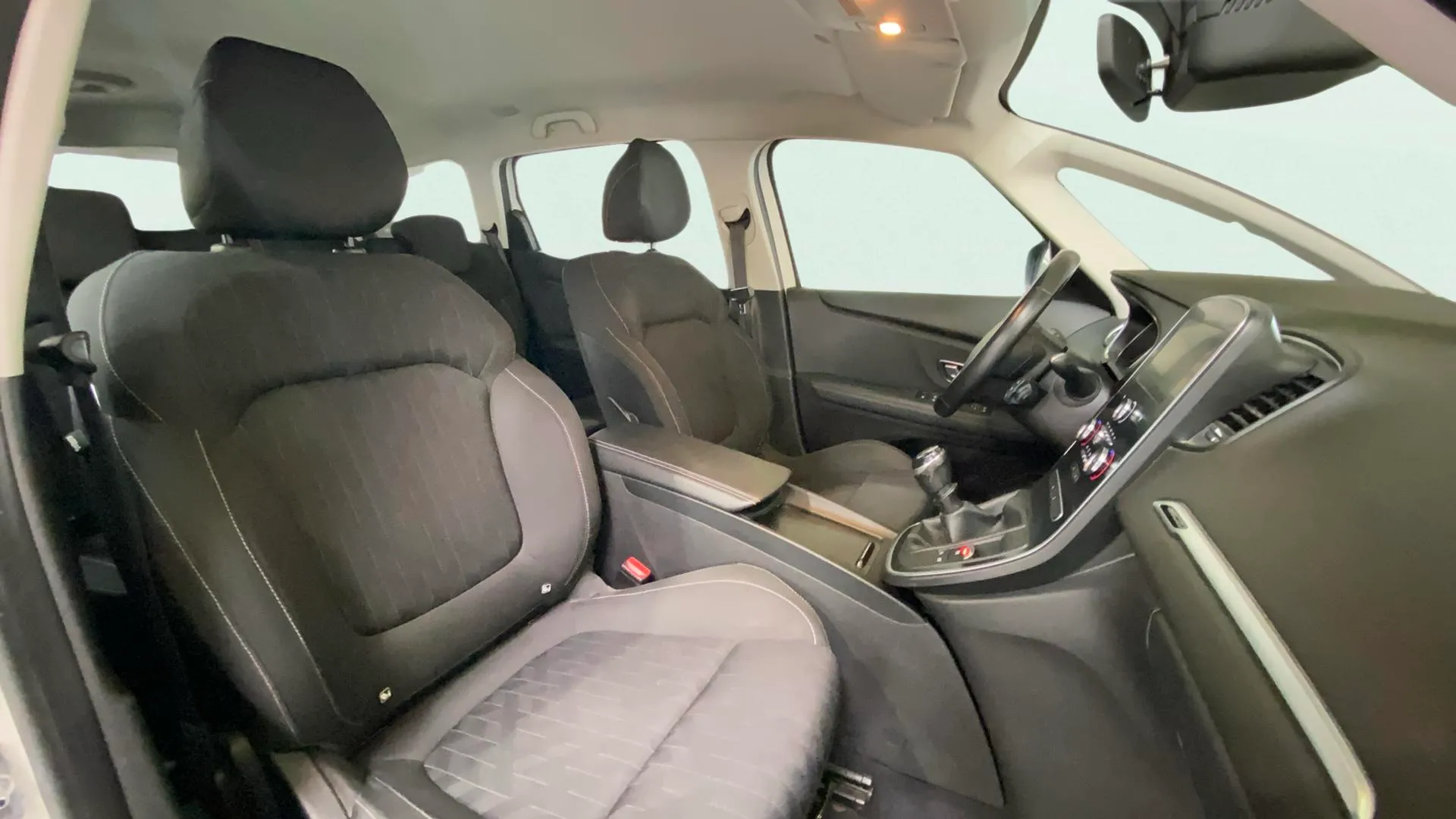 Renault Grand Scénic Limited TCe GPF - foto 21