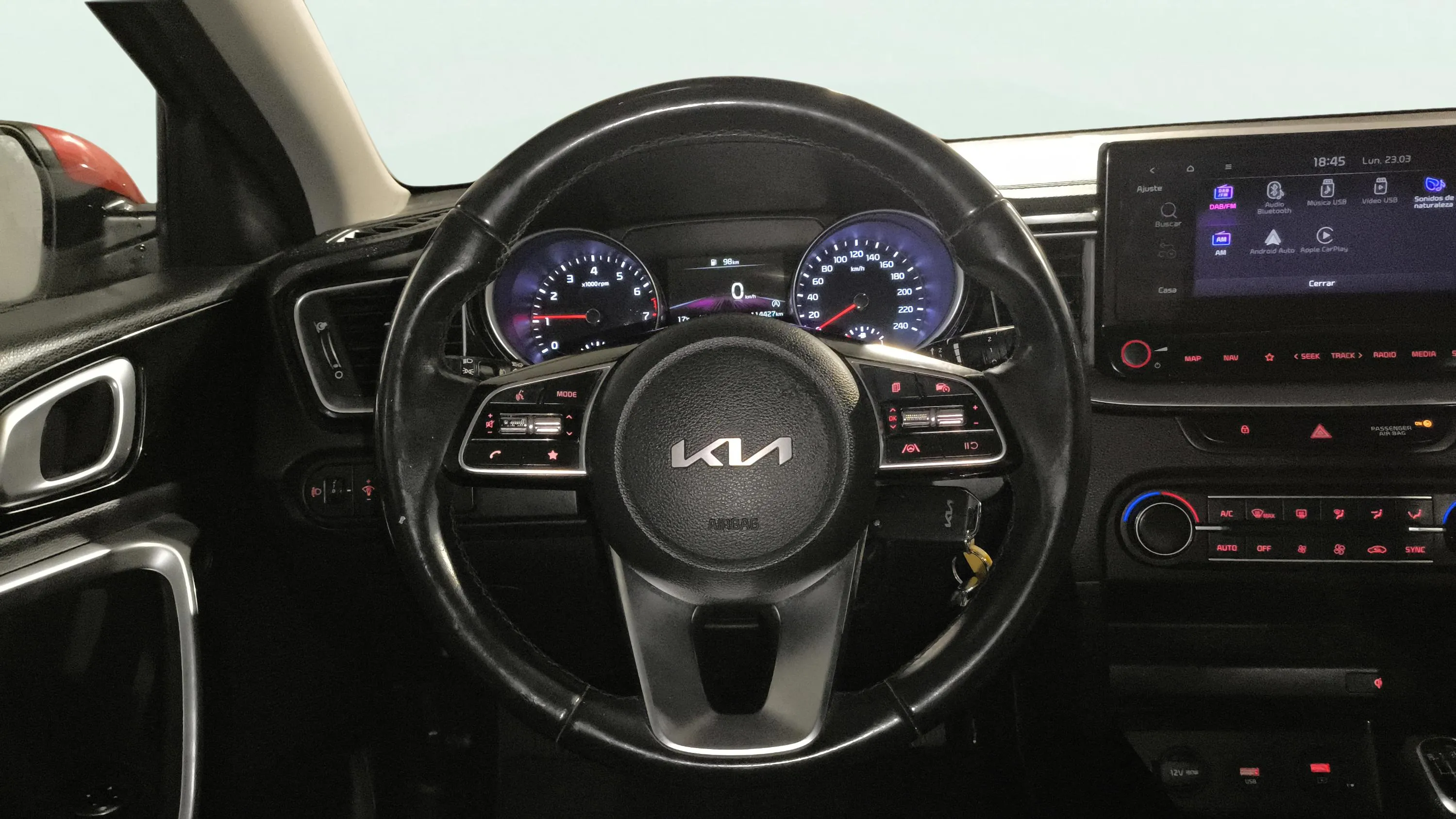Kia Ceed 1.0 T-GDi Concept - foto 11