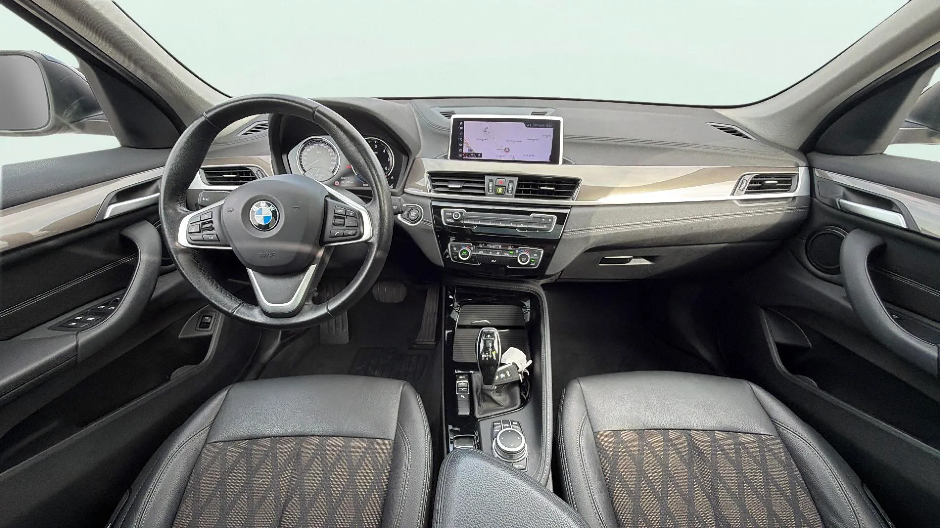 BMW X1 sDrive18d - foto 13