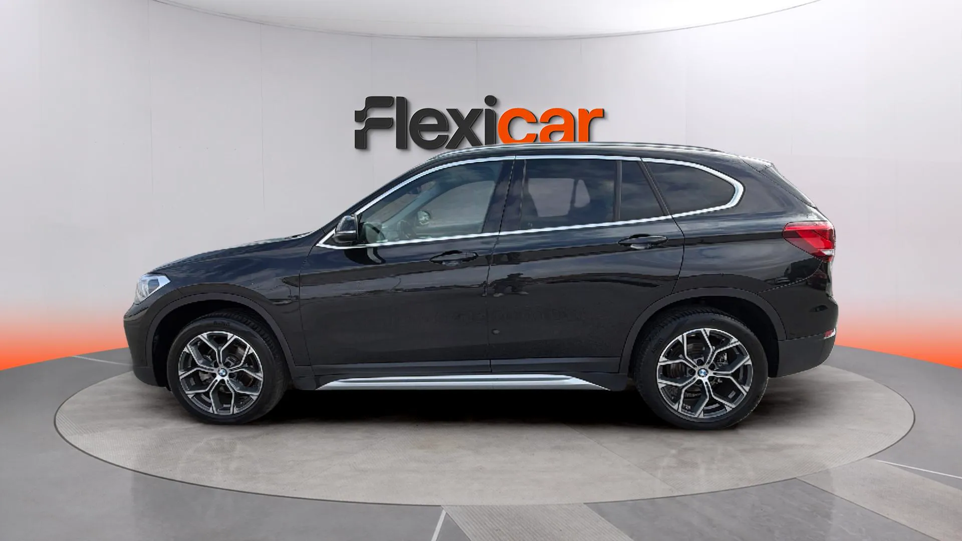 BMW X1 sDrive18d - foto 3