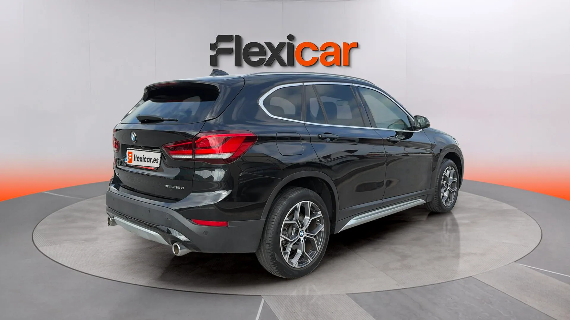 BMW X1 sDrive18d - foto 6