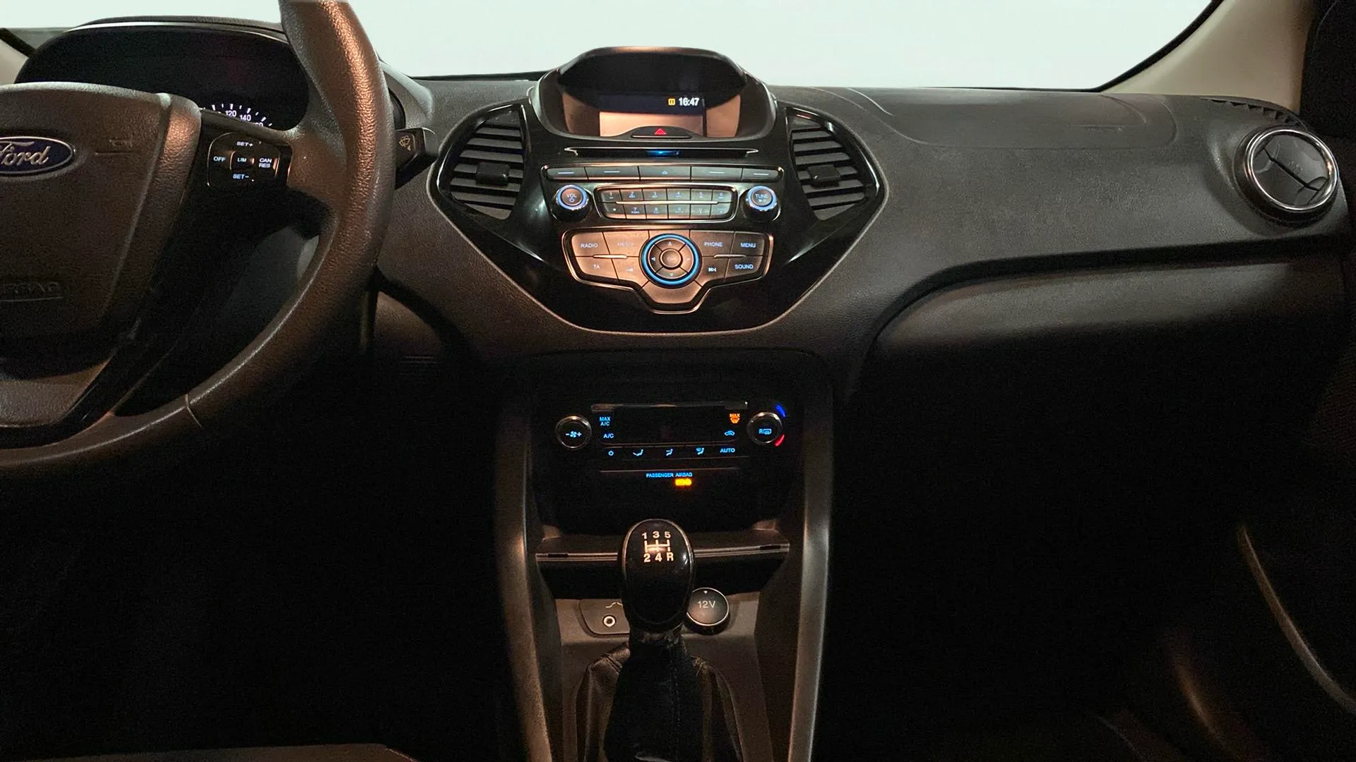 Ford Ka+ 1.2 Ti-VCT Ultimate - foto 21