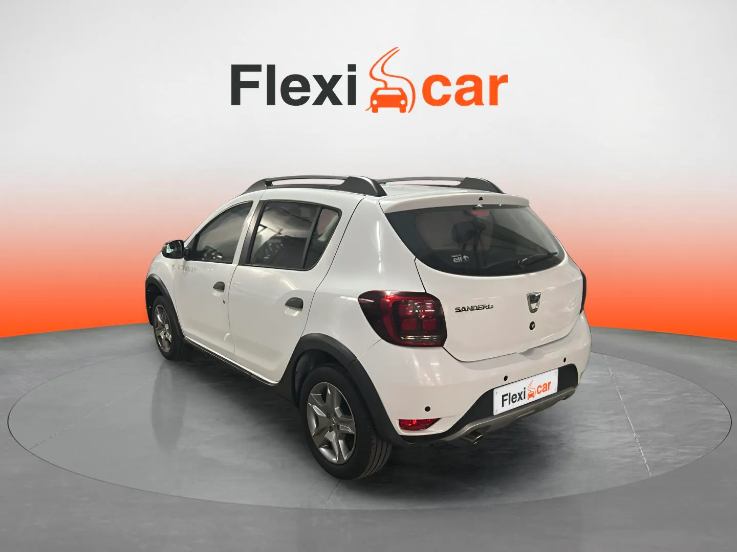 Dacia Sandero Stepway Comfort TCe - foto 14