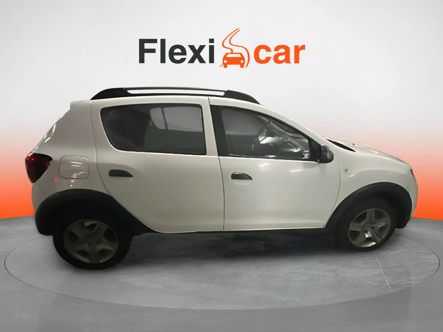 Dacia Sandero Stepway Comfort TCe - foto 17
