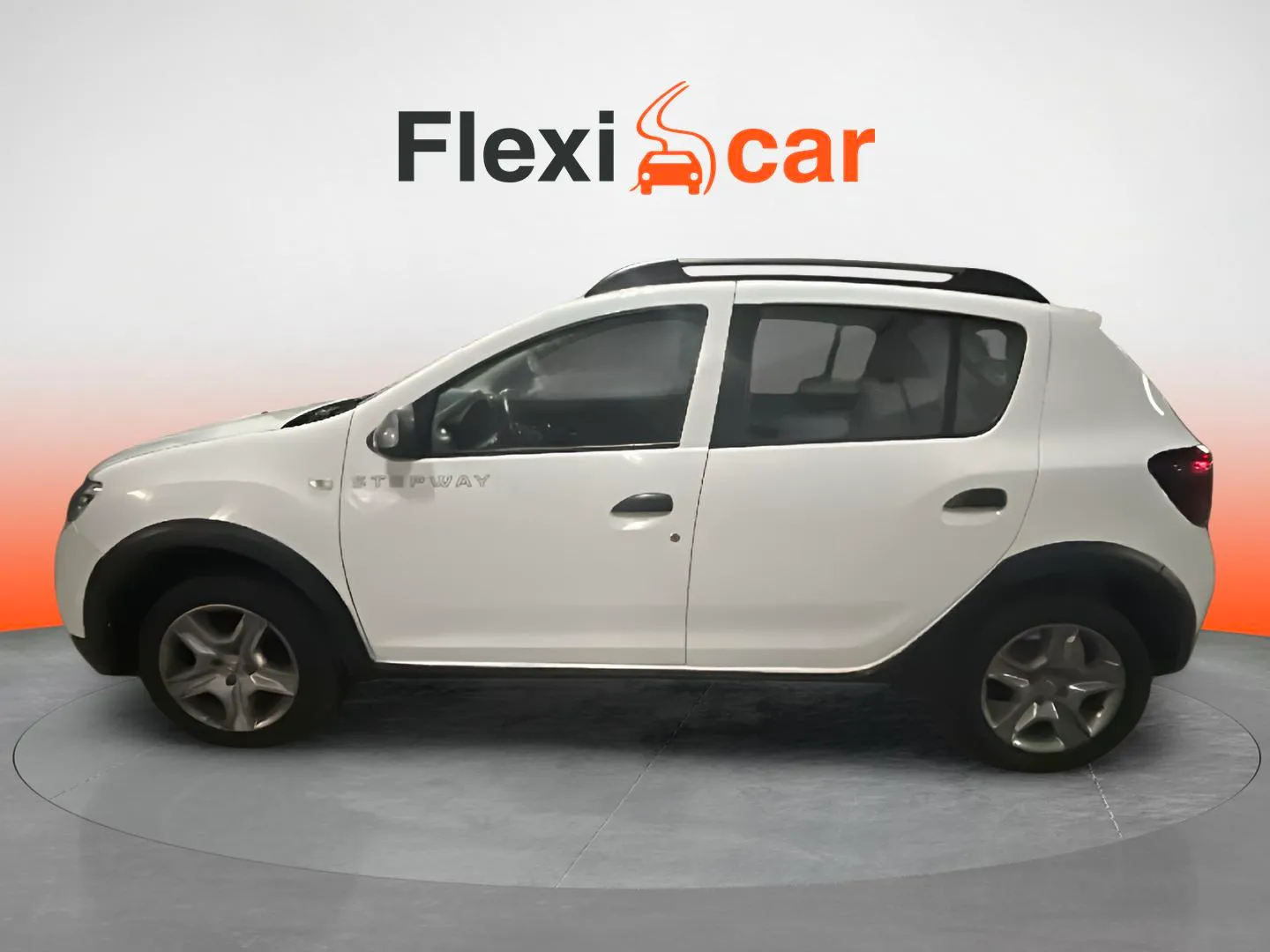 Dacia Sandero Stepway Comfort TCe - foto 13
