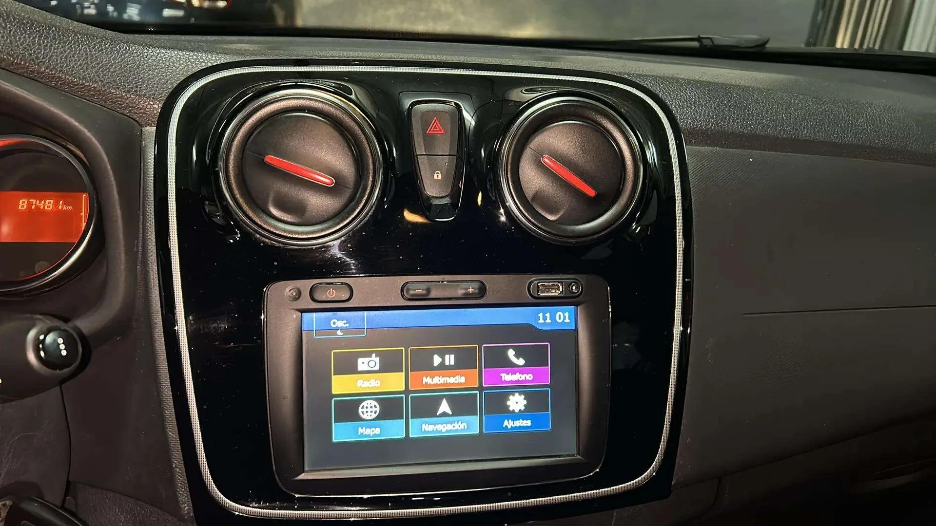 Dacia Sandero Stepway Comfort TCe - foto 38