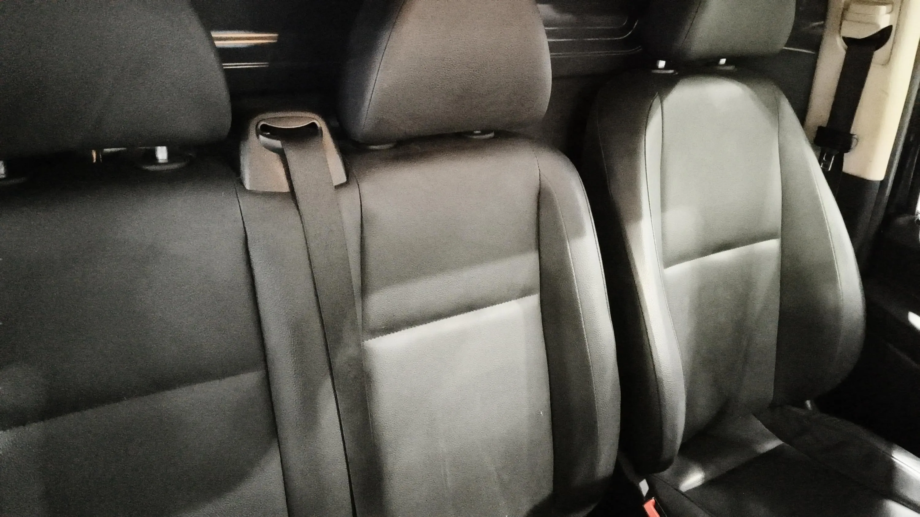 Mercedes-Benz Vito 110 CDI 2.0cc RWD 2023 - foto 14